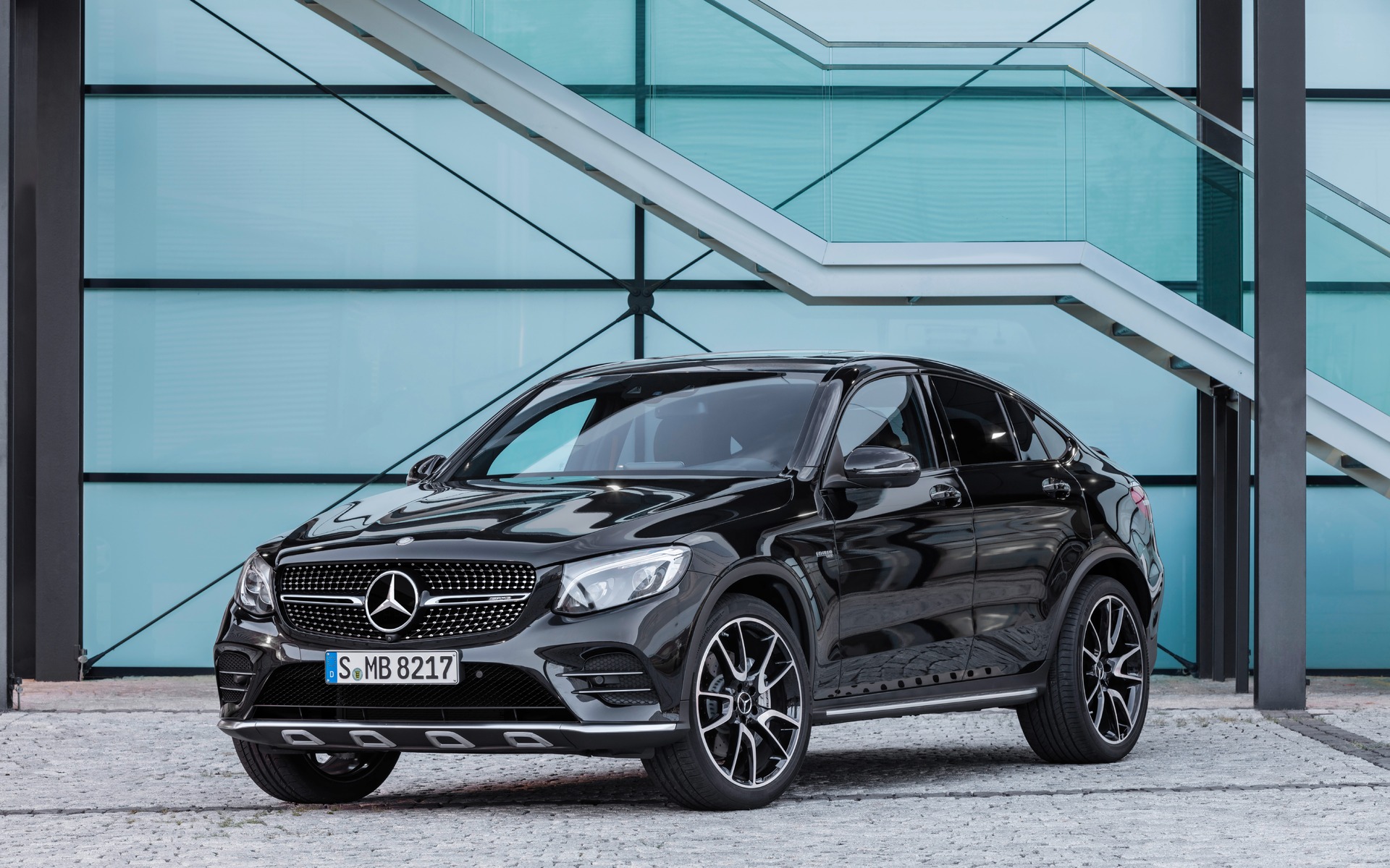 <p>Mercedes-Benz GLC </p>