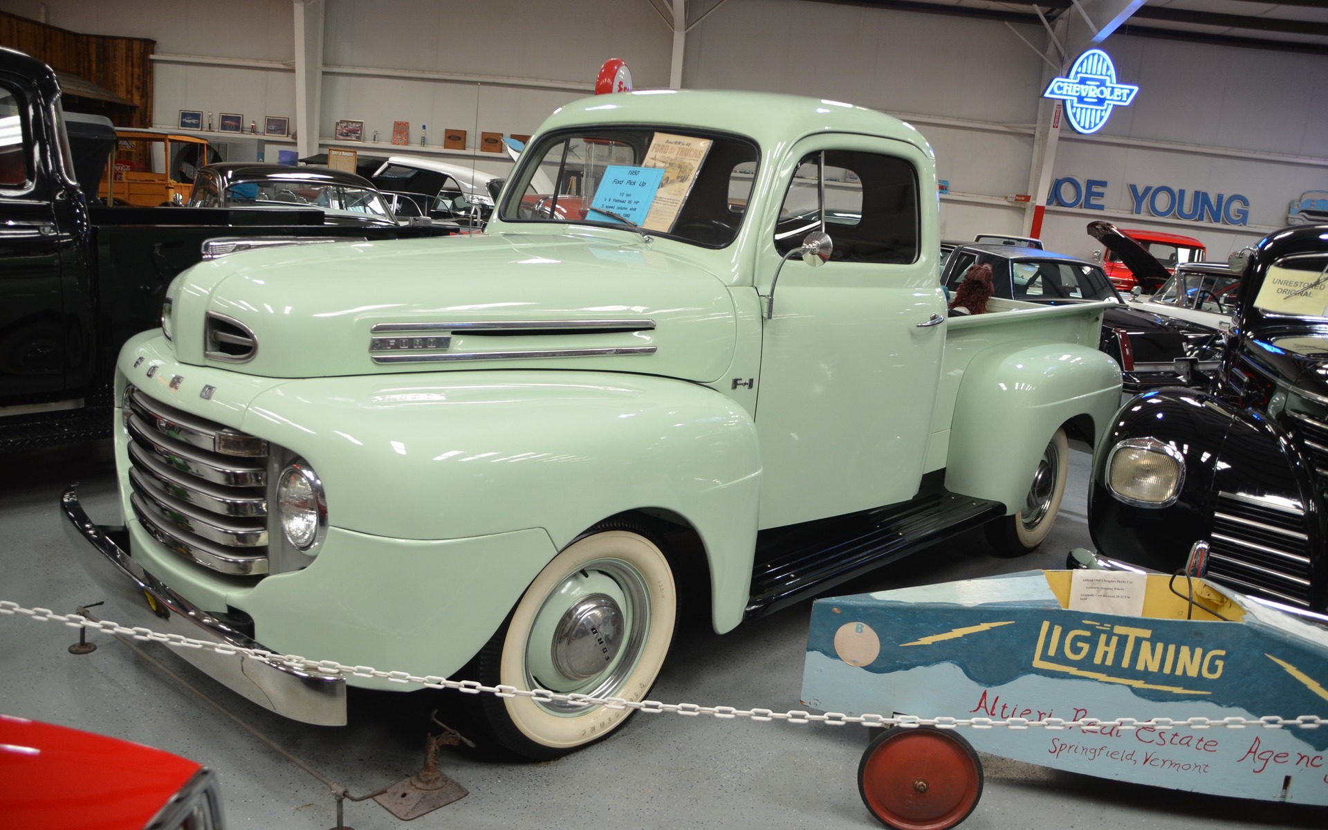 <p>Avant le F-150, il y a eu le F-1. Ici, un exemplaire de 1950</p>