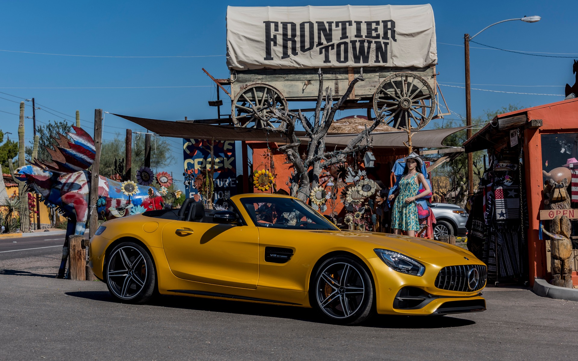 <p>2018 Mercedes-AMG GT C Roadster - Postcard from the edge...</p>