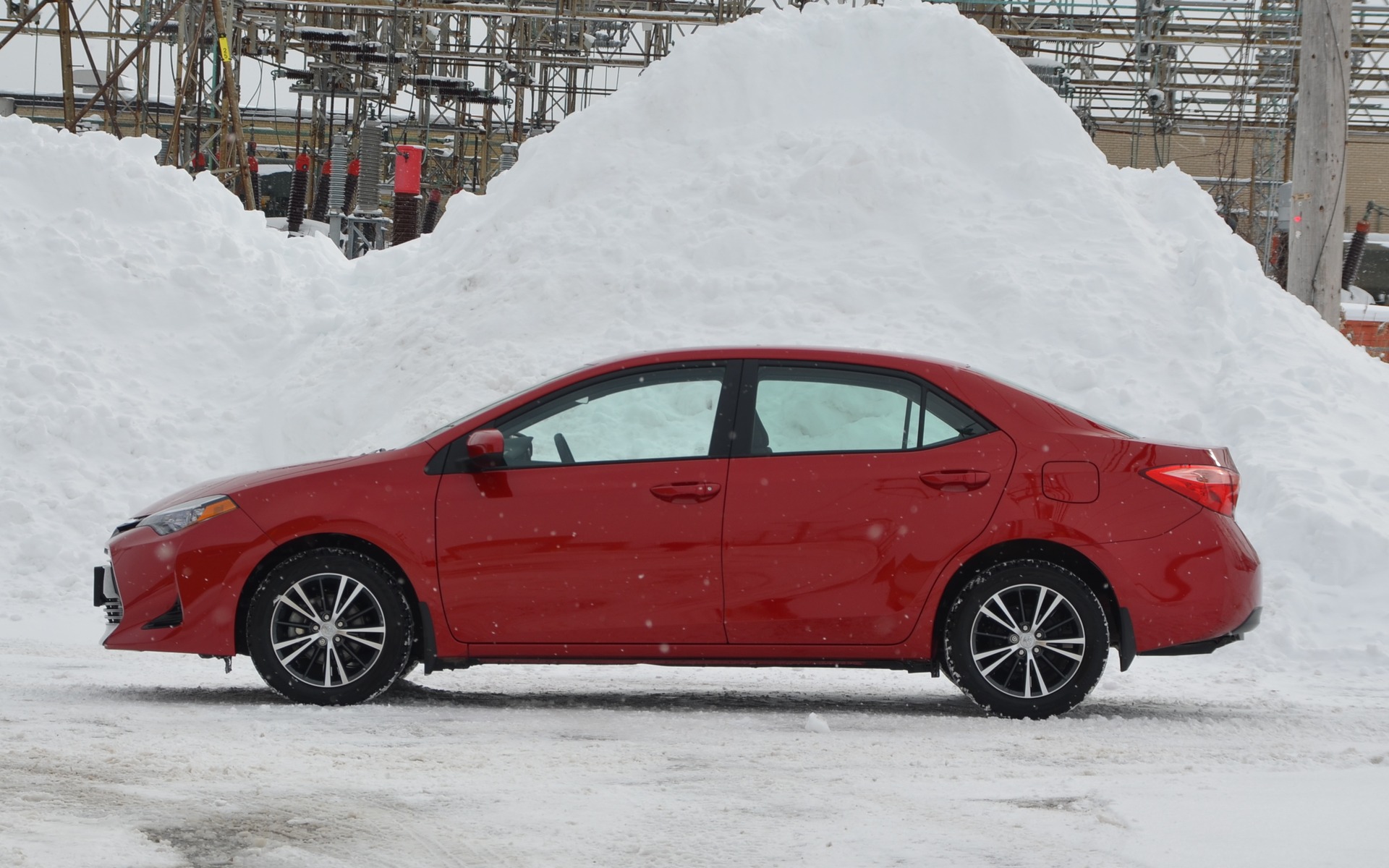 <p>Toyota Corolla LE 2017</p>