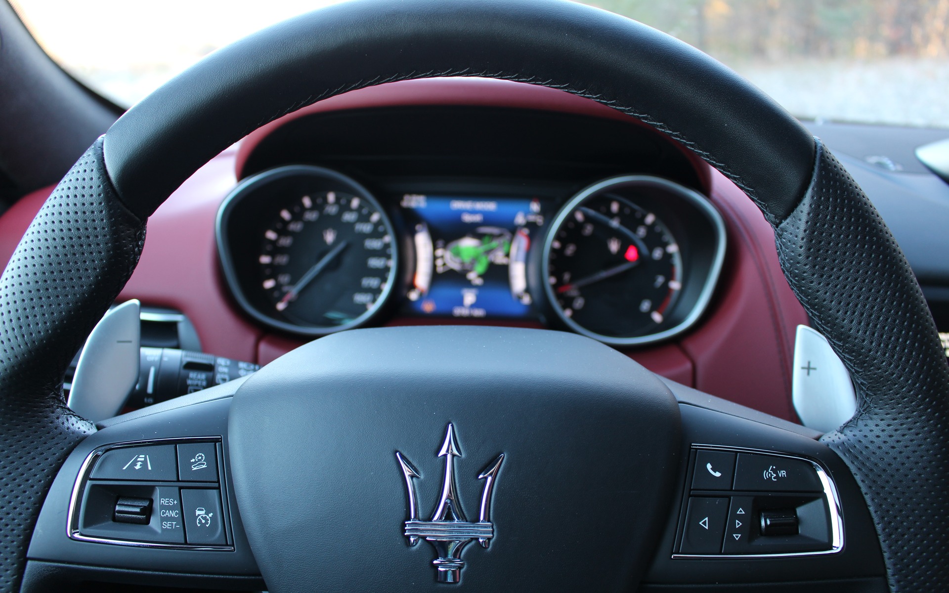 <p>3. Maserati Levante - 89&nbsp;600&nbsp;$ US</p>