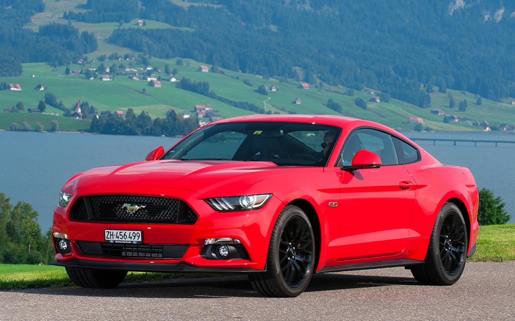 <p>Ford Mustang 2017 - Suisse</p>