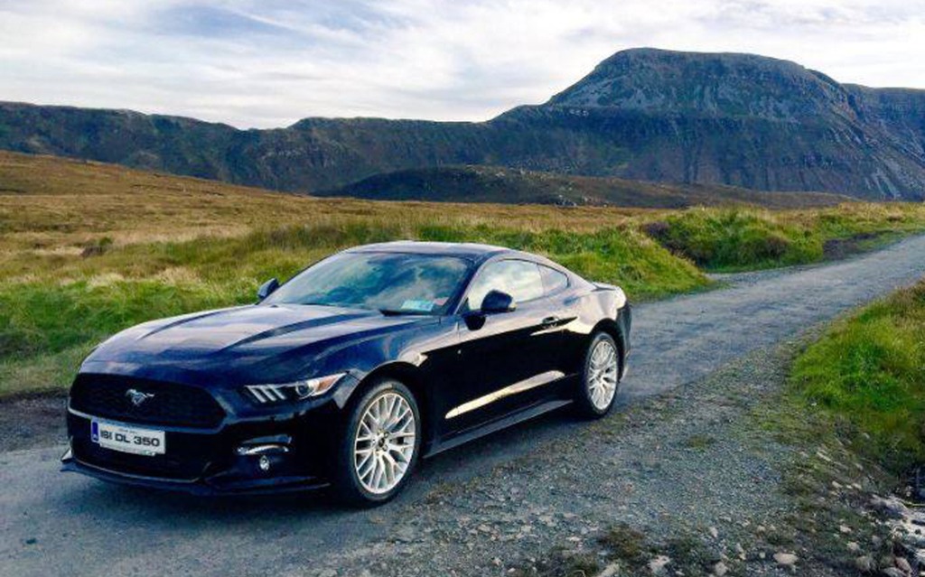 <p>2017 Ford Mustang in Ireland</p>