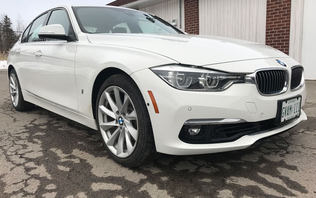 2017 bmw 2024 330e range