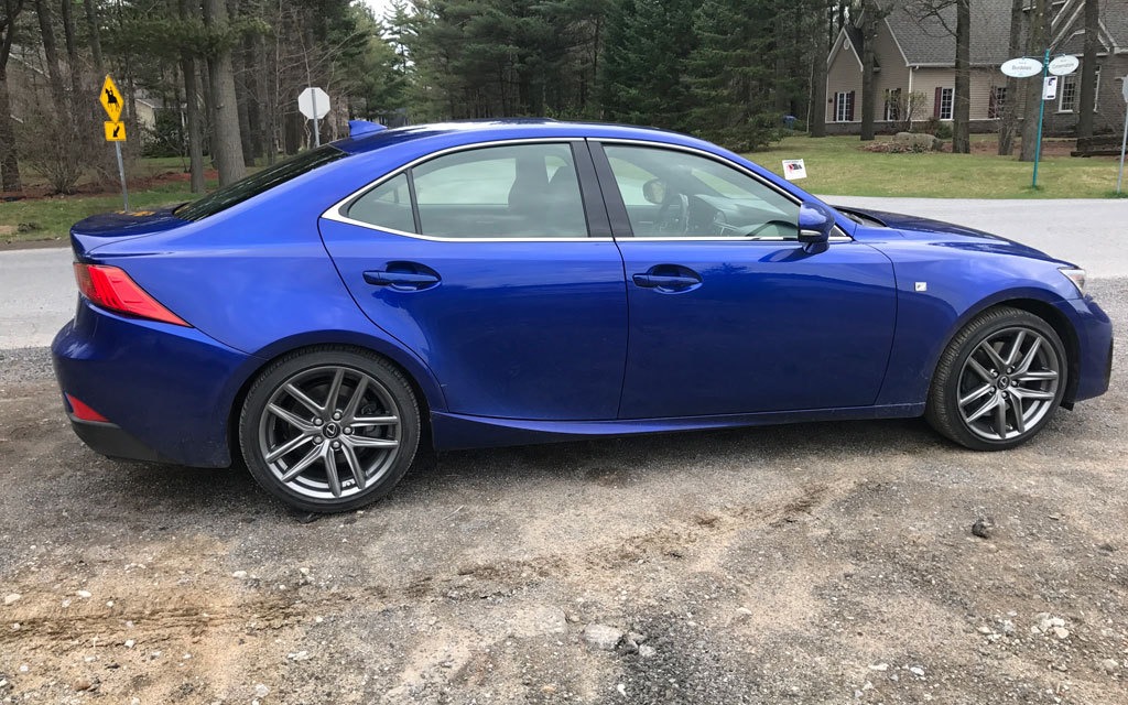 <p>2017 Lexus IS 350 F SPORT</p>