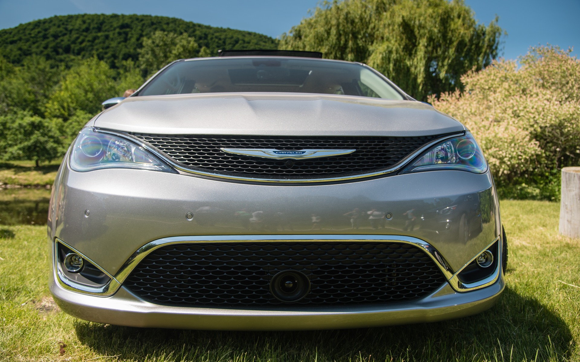 <p>#1. Chrysler Pacifica | 335,8 points | 60&nbsp;445$</p>

