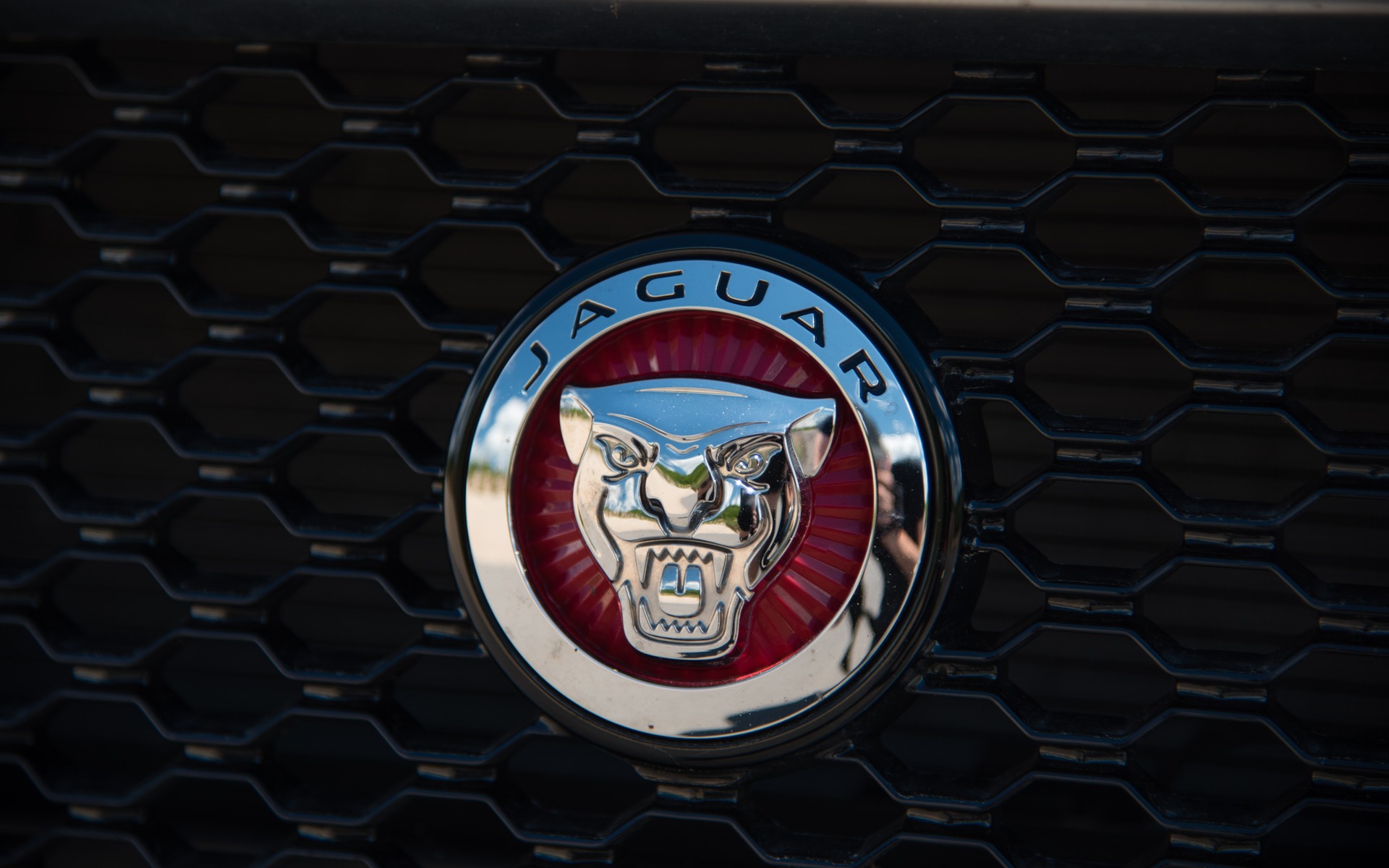 <p>#3: Jaguar XF S | 283.3 POINTS | 79&nbsp;600$</p>