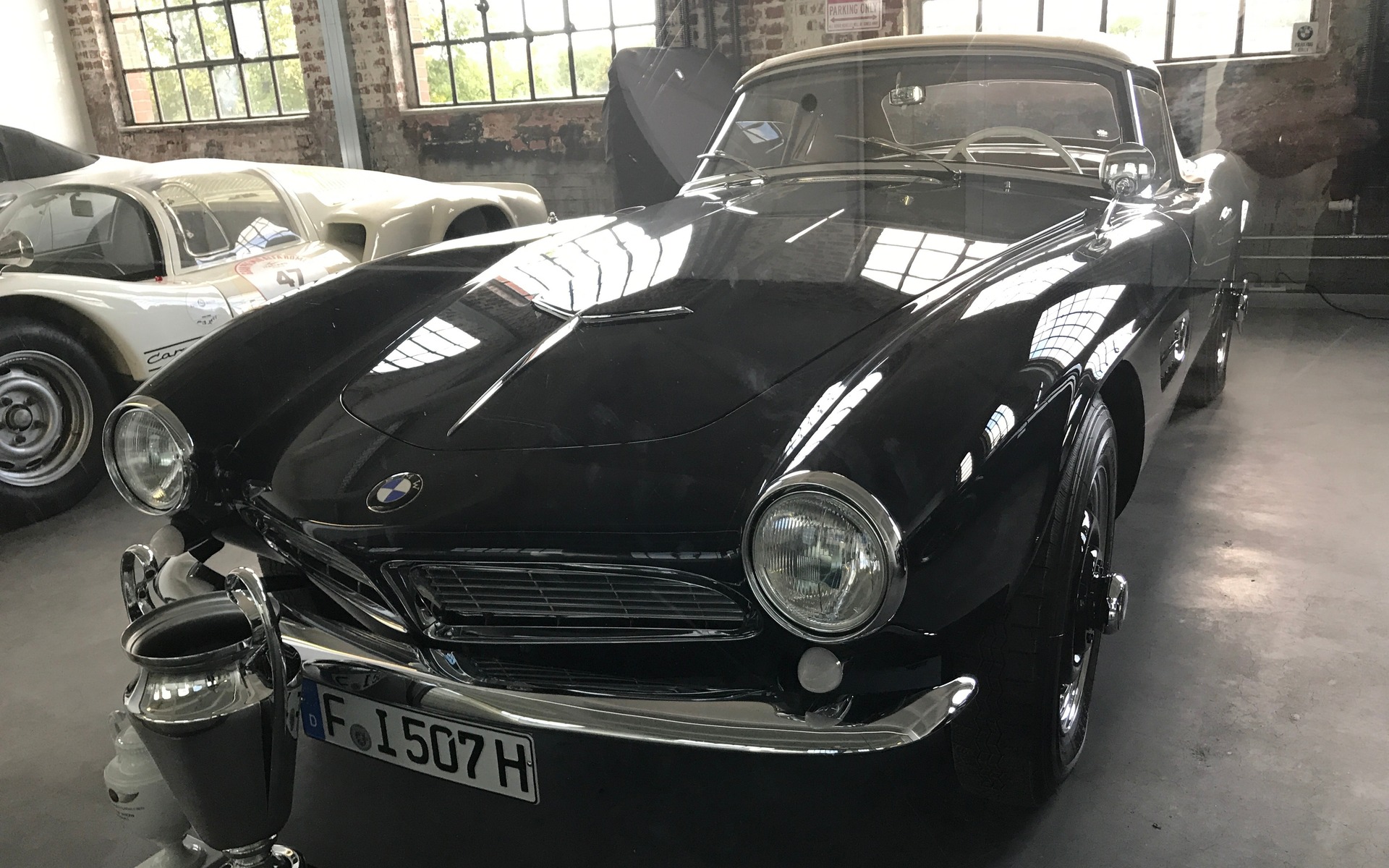 <p>BMW 507</p>