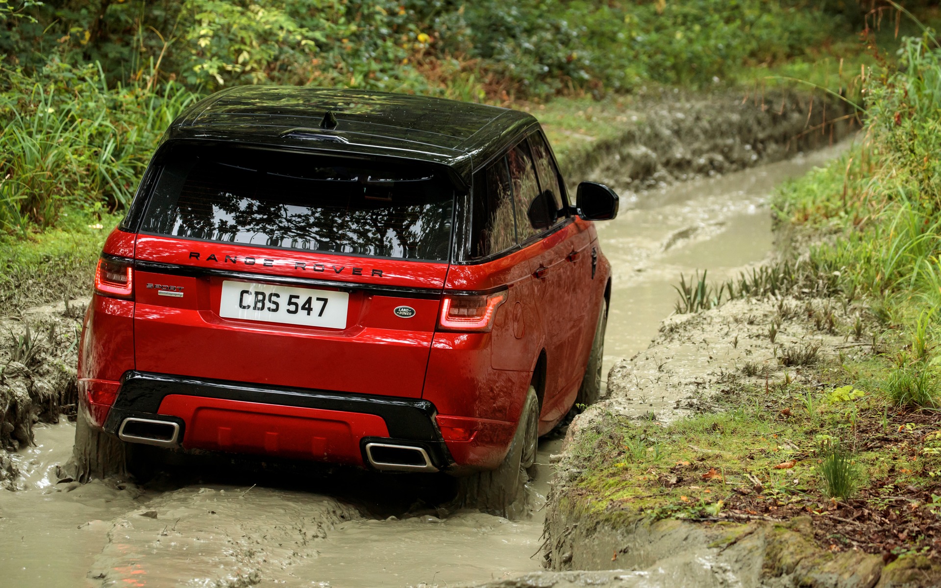 <p>2018 Range Rover Sport</p>