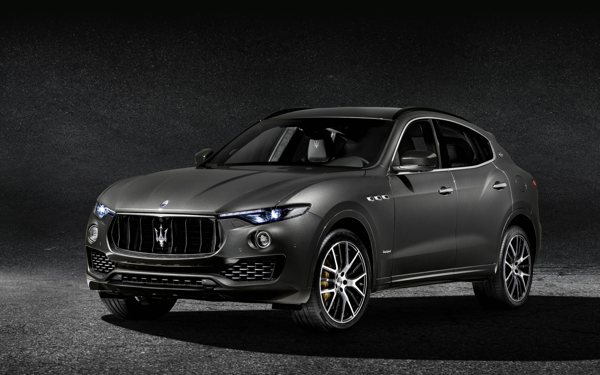 <p>2018 Maserati Levante GranSport</p>