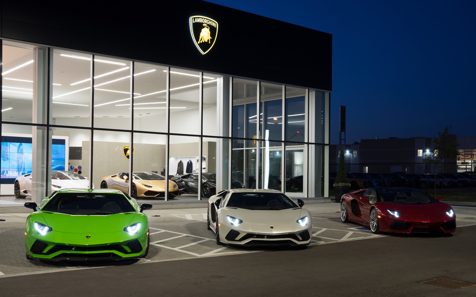 Grand Opening of Lamborghini Uptown in Vaughan - The Car Guide