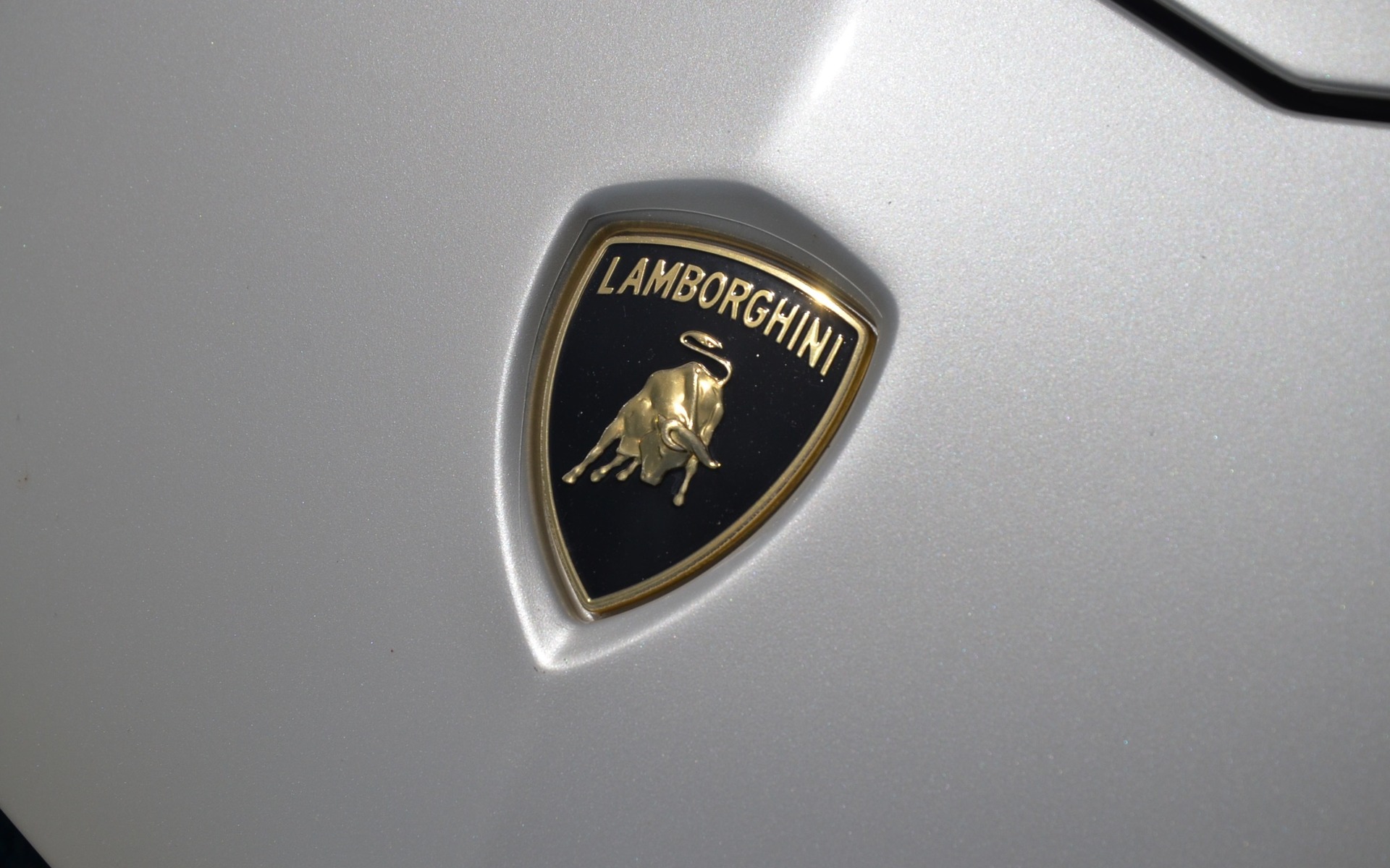 <p>Lamborghini Aventador S 2017 - Le taureau enrag&eacute;.</p>