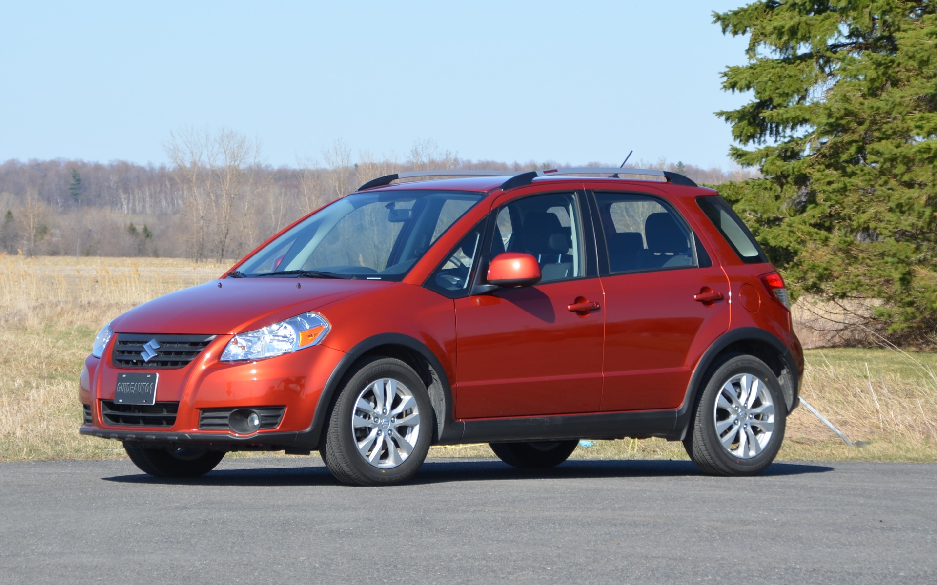 <p>2013 Suzuki SX4 </p>