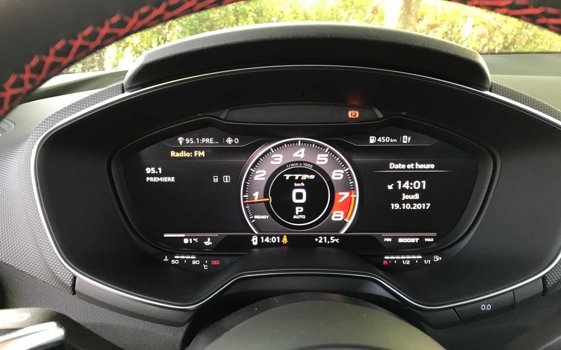 <p>Le cockpit virtuel Audi est configurable de plusieurs fa&ccedil;ons.</p>