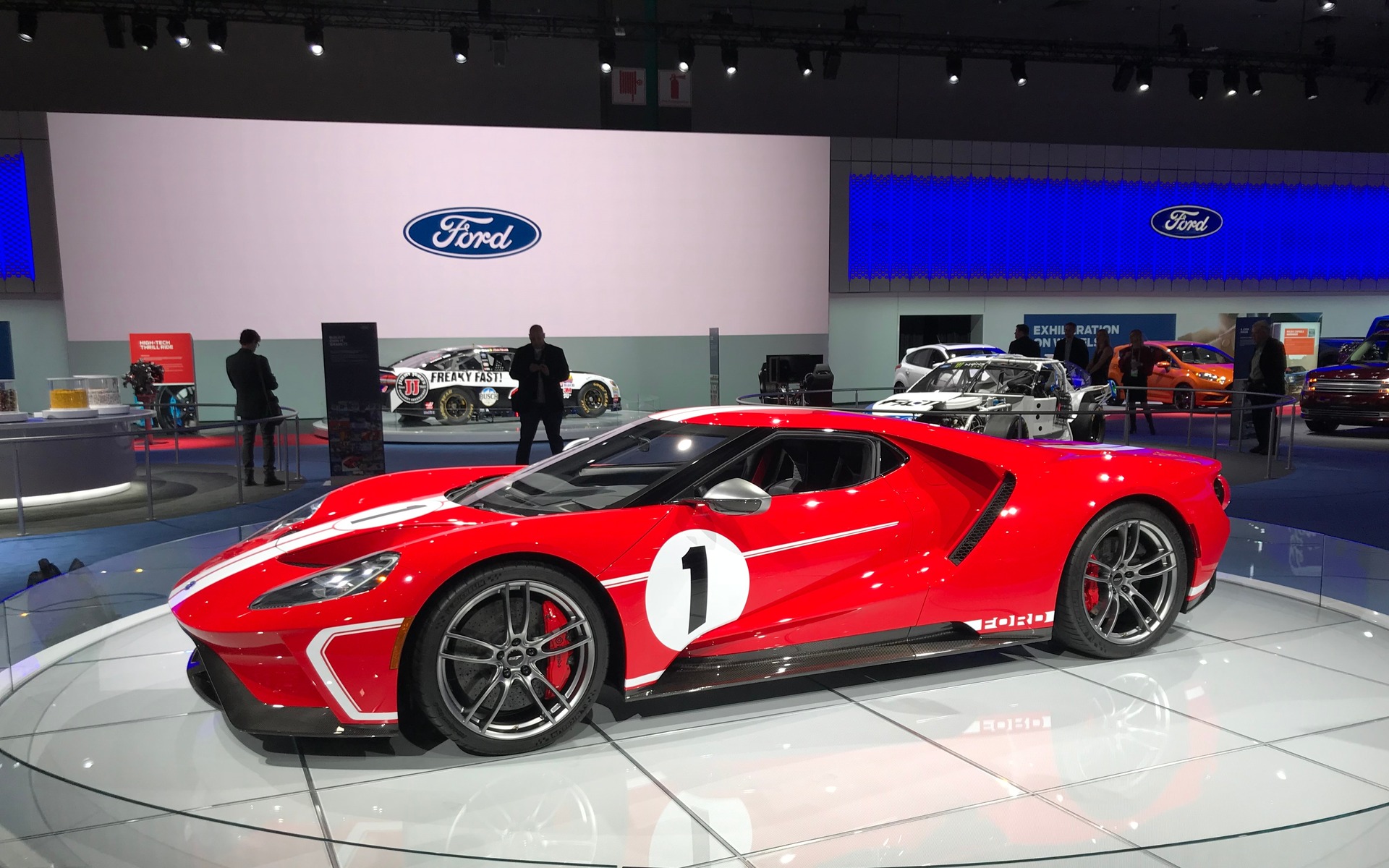 <p>2018 Ford GT</p>