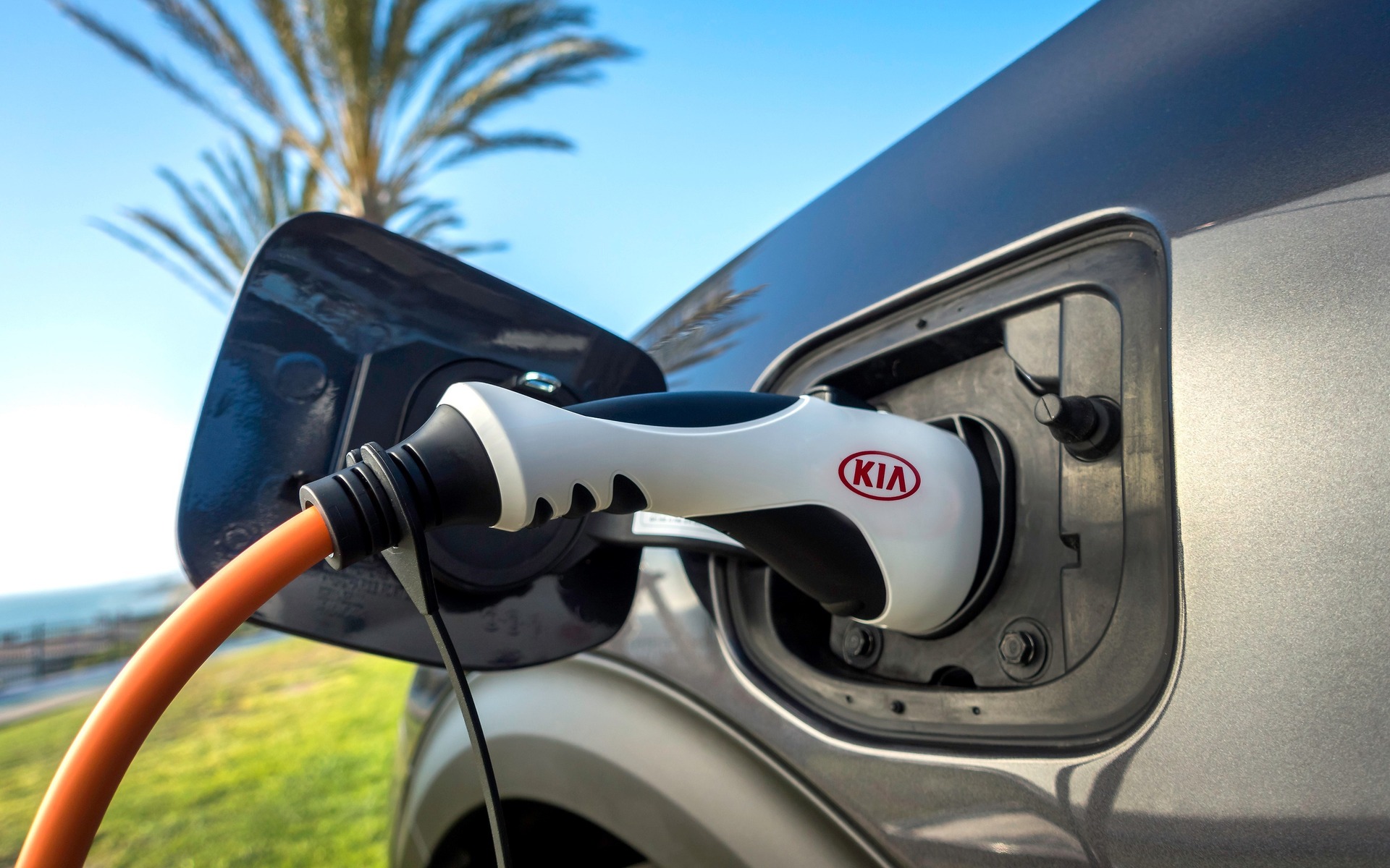 <p>Kia Niro hybride rechargeable 2018</p>