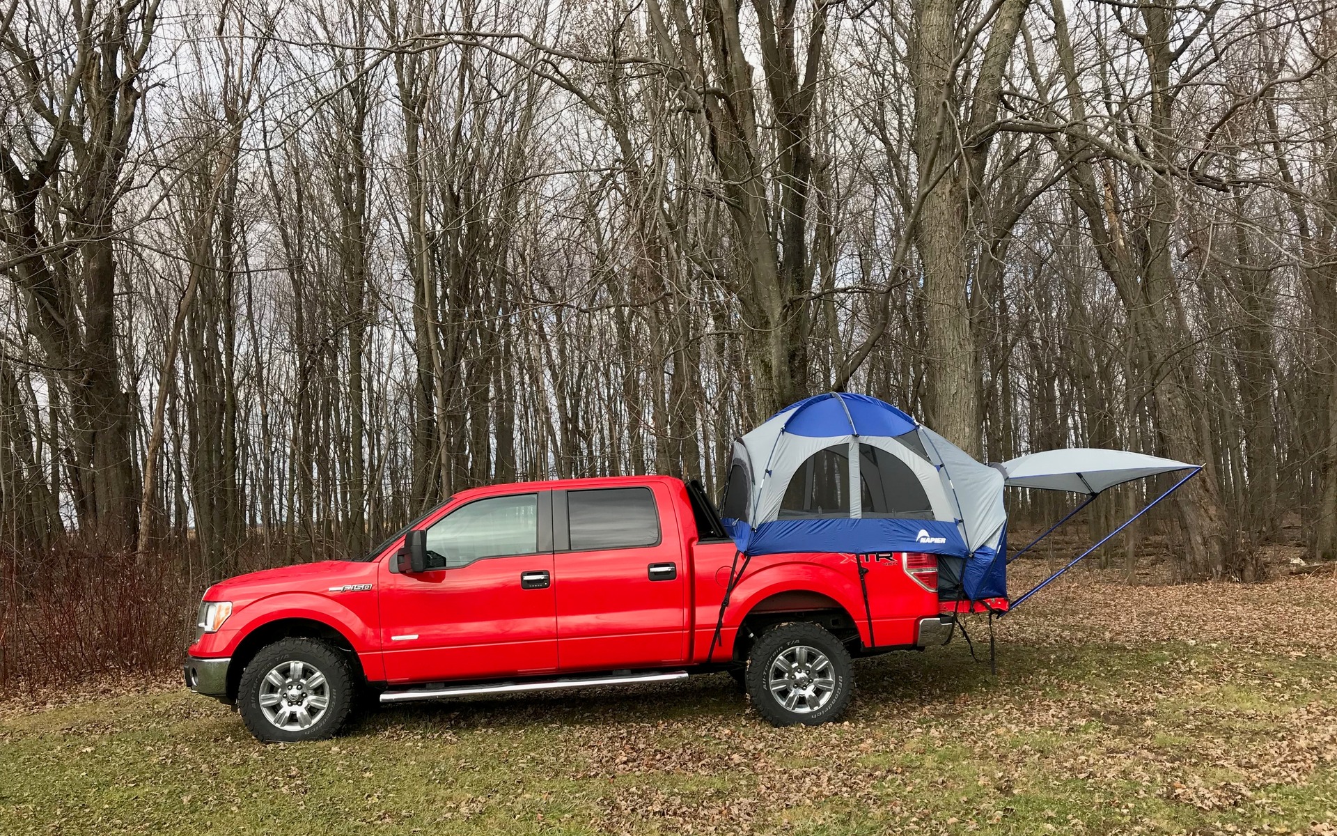 Pickup bed camping clearance tent