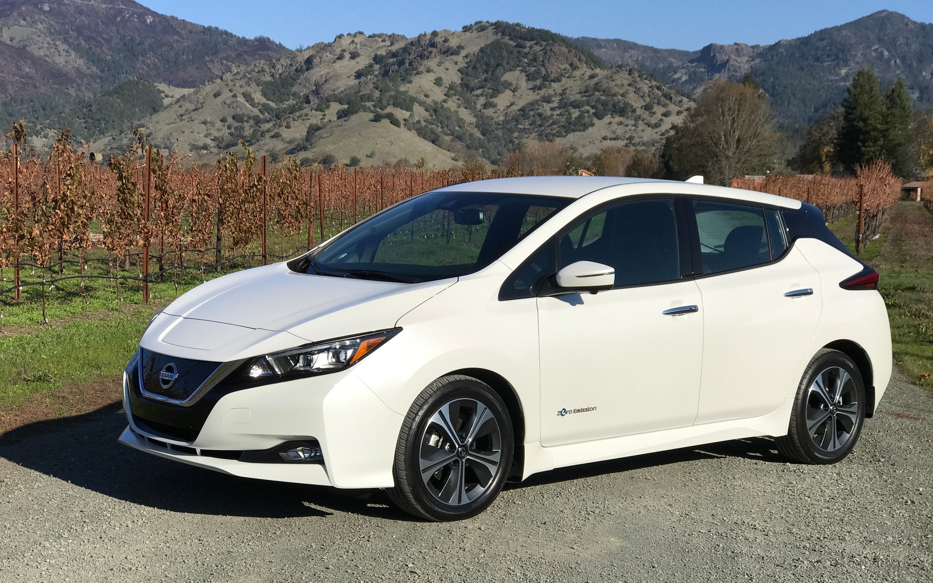 range of a 2018 nissan leaf