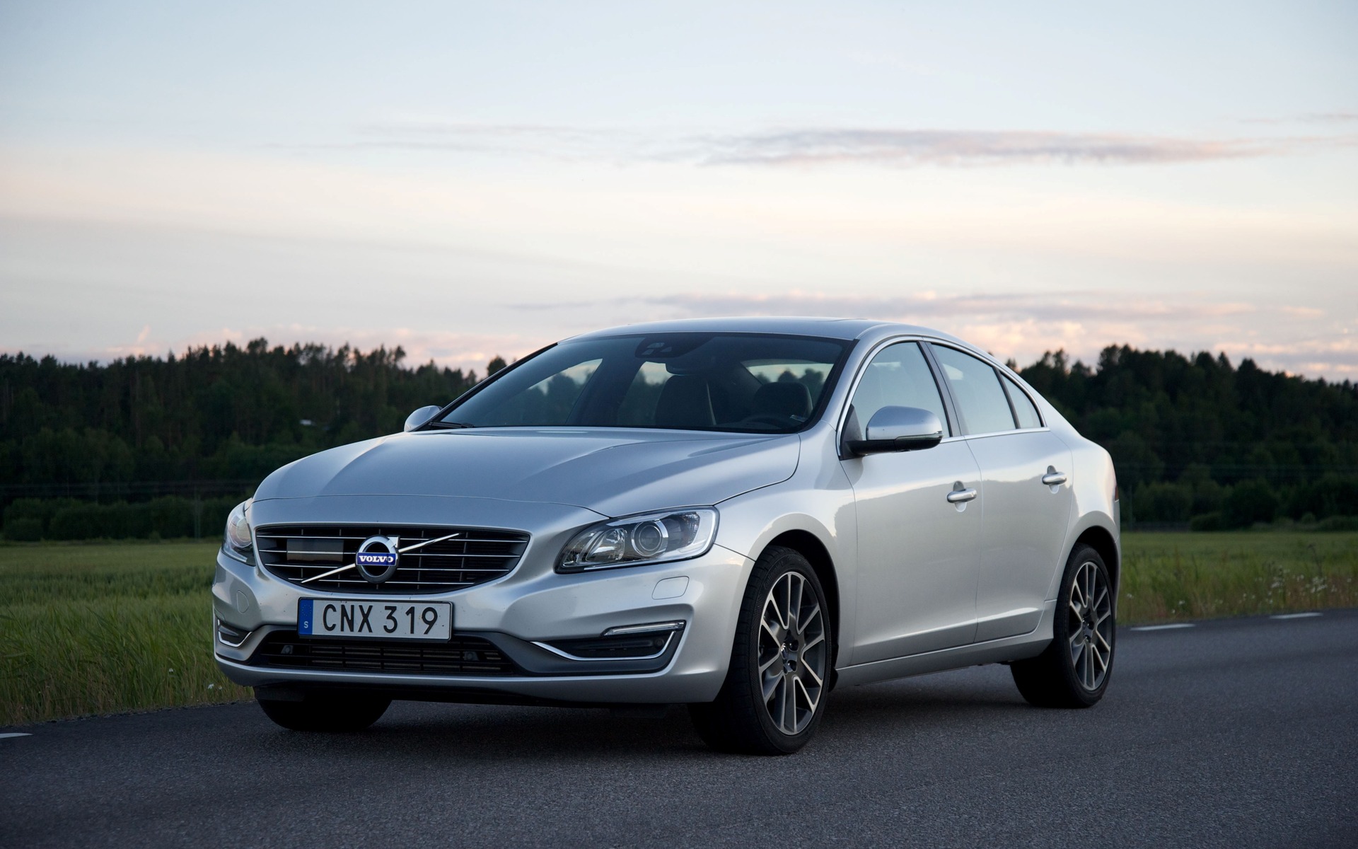 <p>2018 Volvo S60</p>