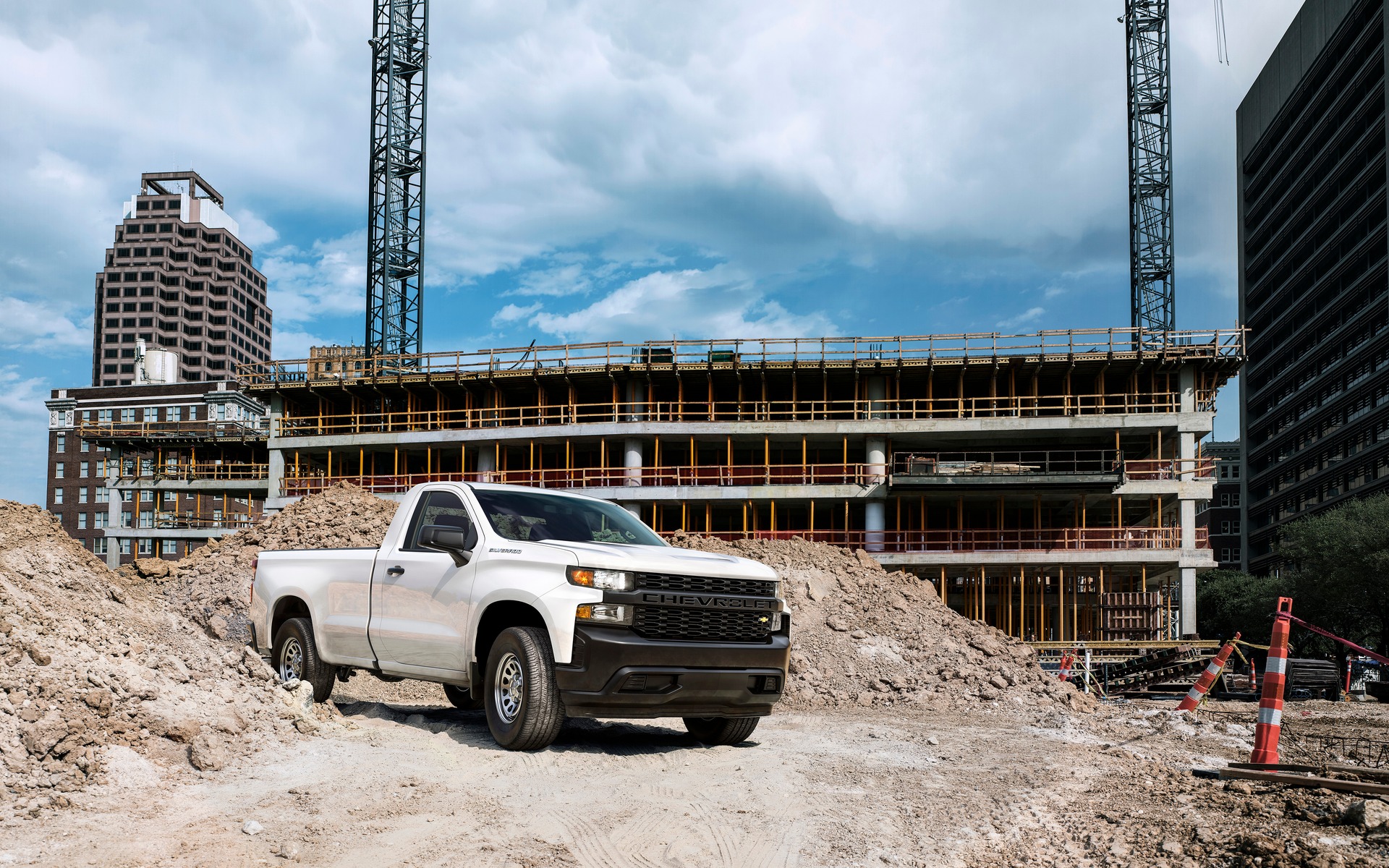 <p>Chevrolet Silverado 1500 Work Truck 2019</p>