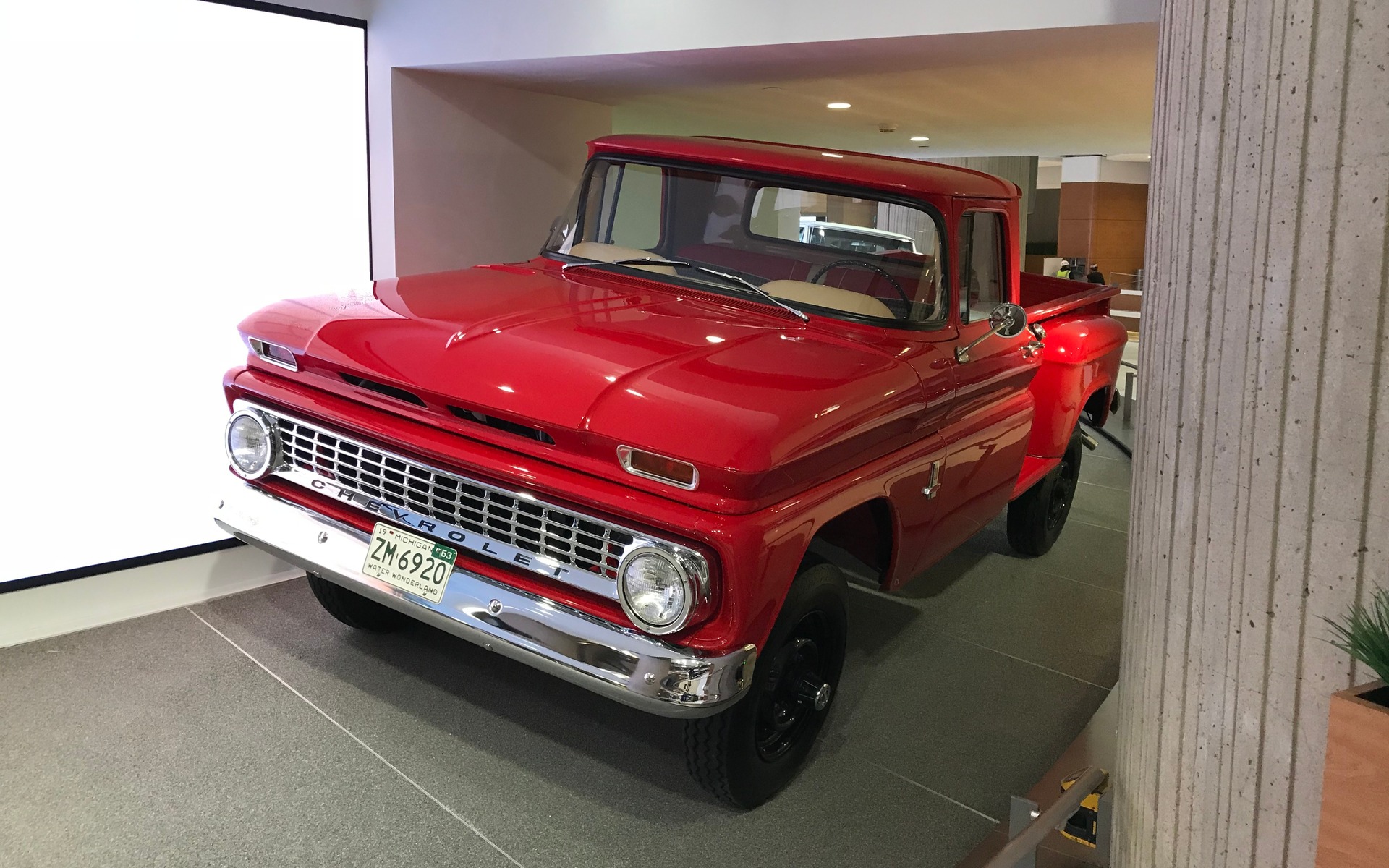 <p>Renaissance Center : Chevrolet K25&nbsp;1963, 3/4 tonne, 4x4</p>