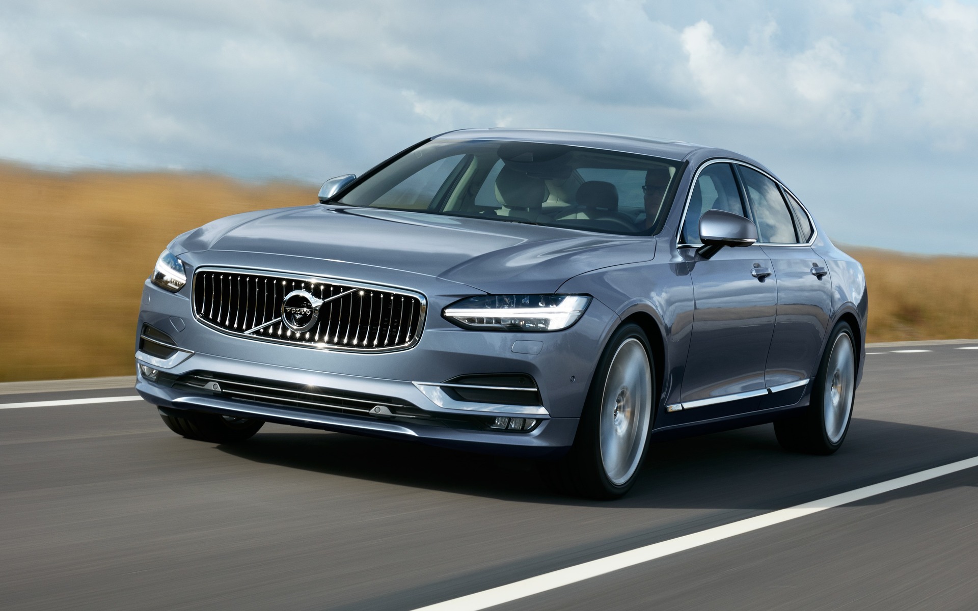 <p>Volvo S90 / V90, Best Large Premium Car in Canada for 2018.</p>
