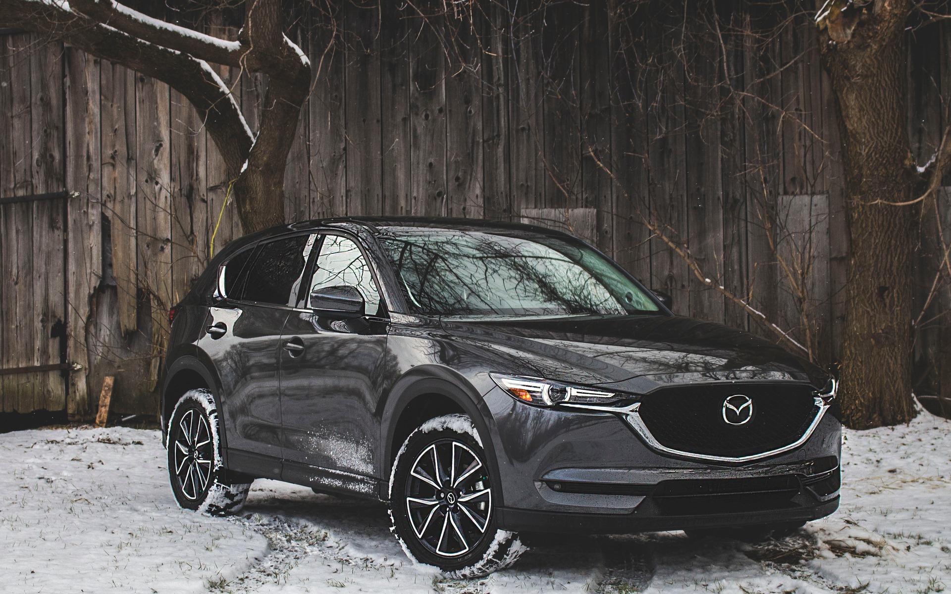 <p>Mazda CX-5, Best Small Utility Vehicle in Canada for 2018.</p>