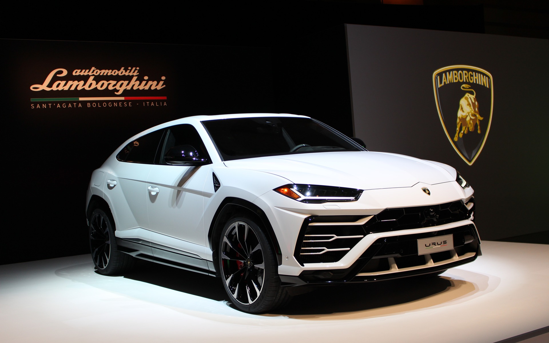 2019 Lamborghini Urus