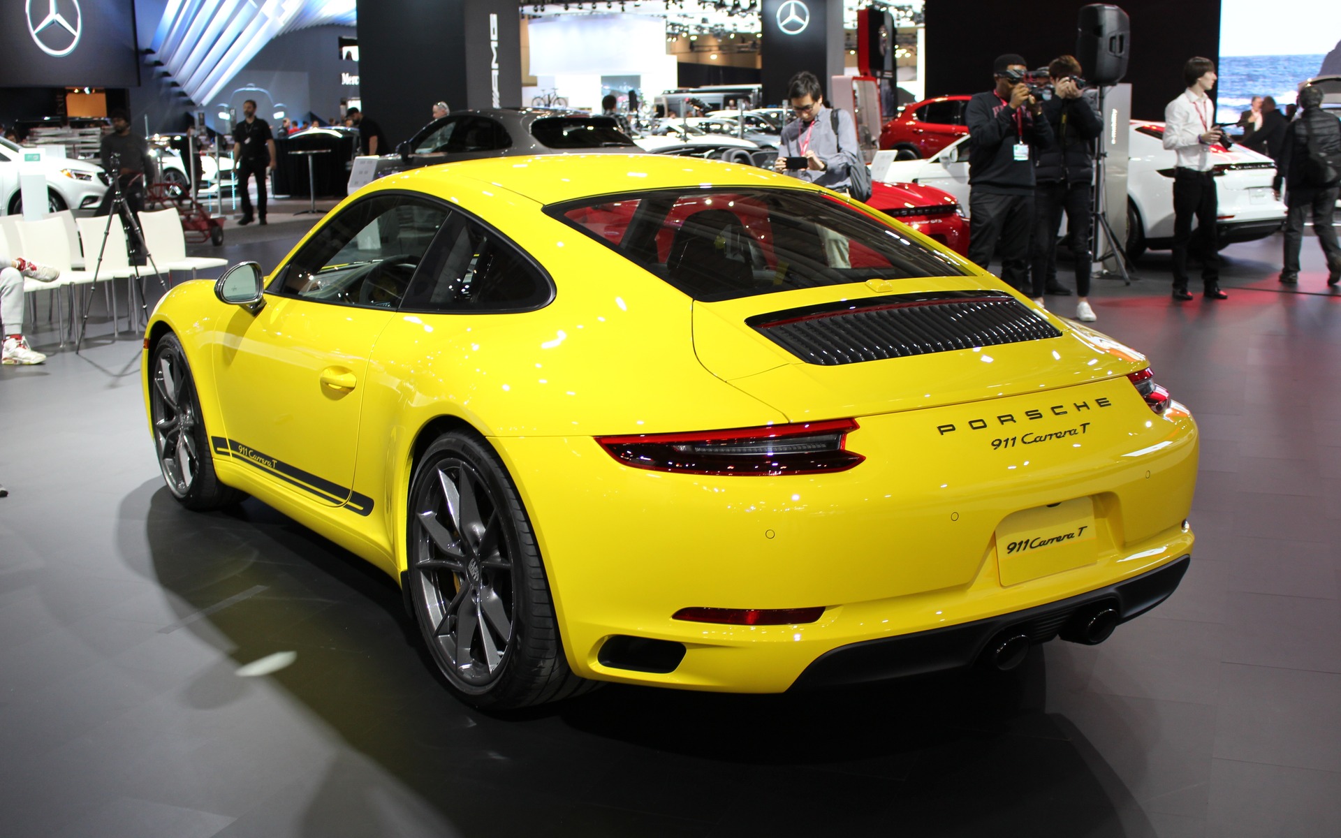 <p>2018 Porsche 911 Carrera T</p>