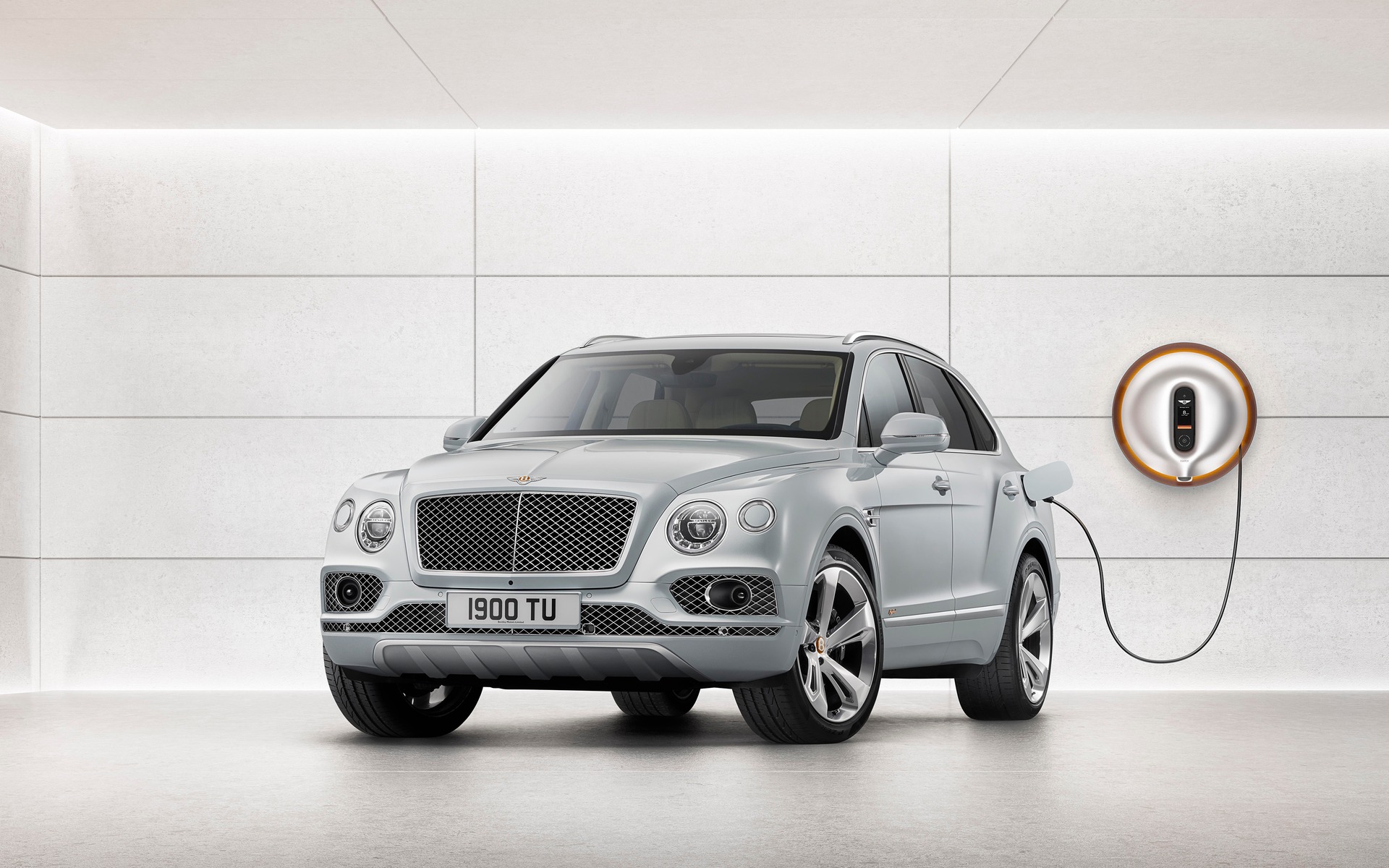 Bentley bentayga plug in outlet hybrid