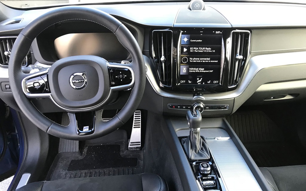 <p>2018 Volvo XC60</p>