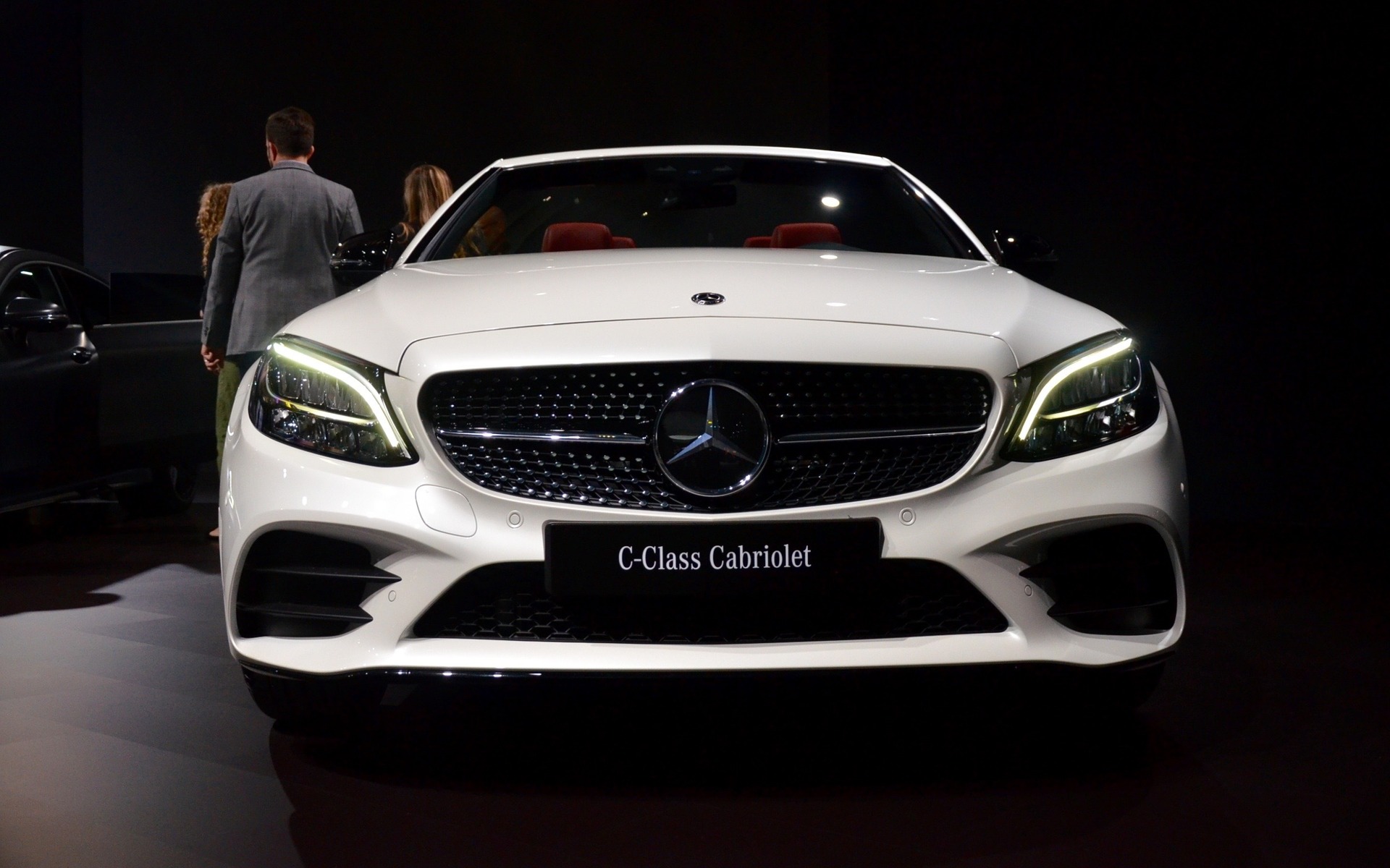 2019 Mercedes Benz C Class Coupe And Cabriolet World Premiere In New York The Car Guide 