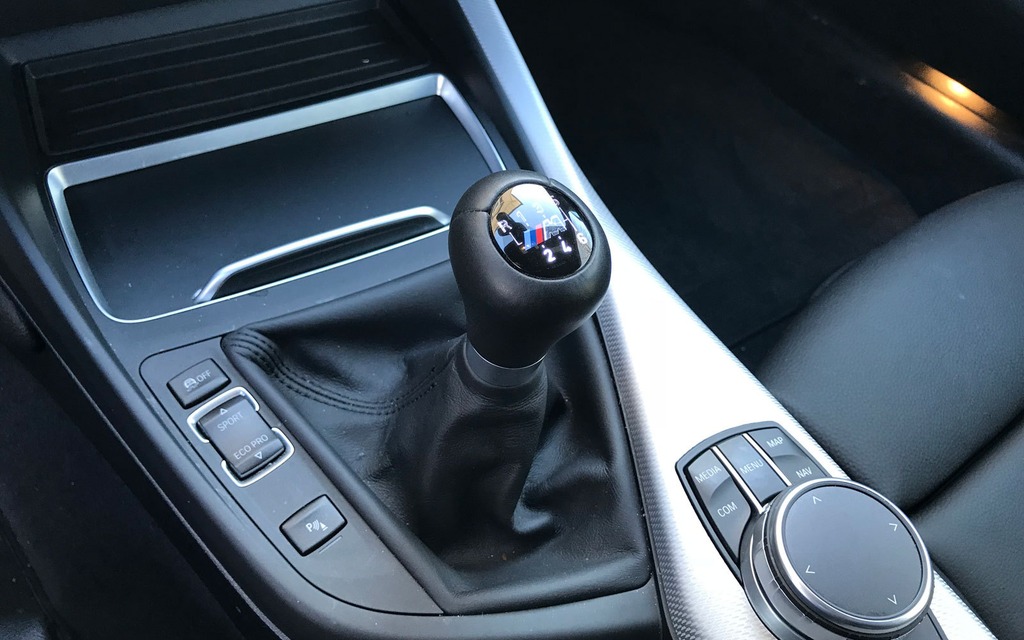 <p>2018 BMW M240i</p>