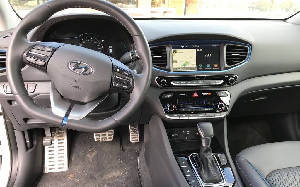<p>2018 Hyundai Ioniq Electric Plus</p>