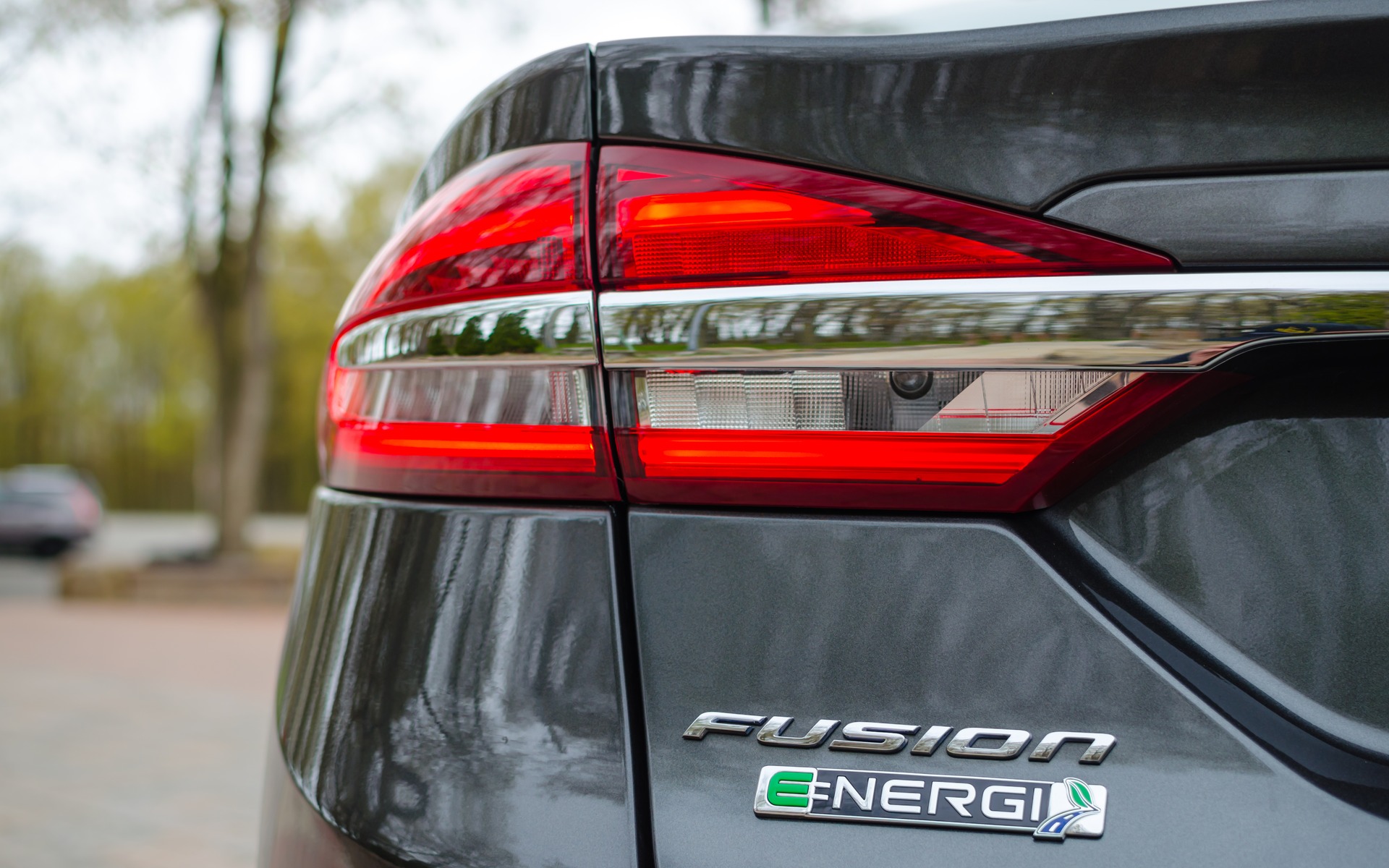 <p>Ford Fusion Energi</p>
<p>3e rang | 374,1 points</p>