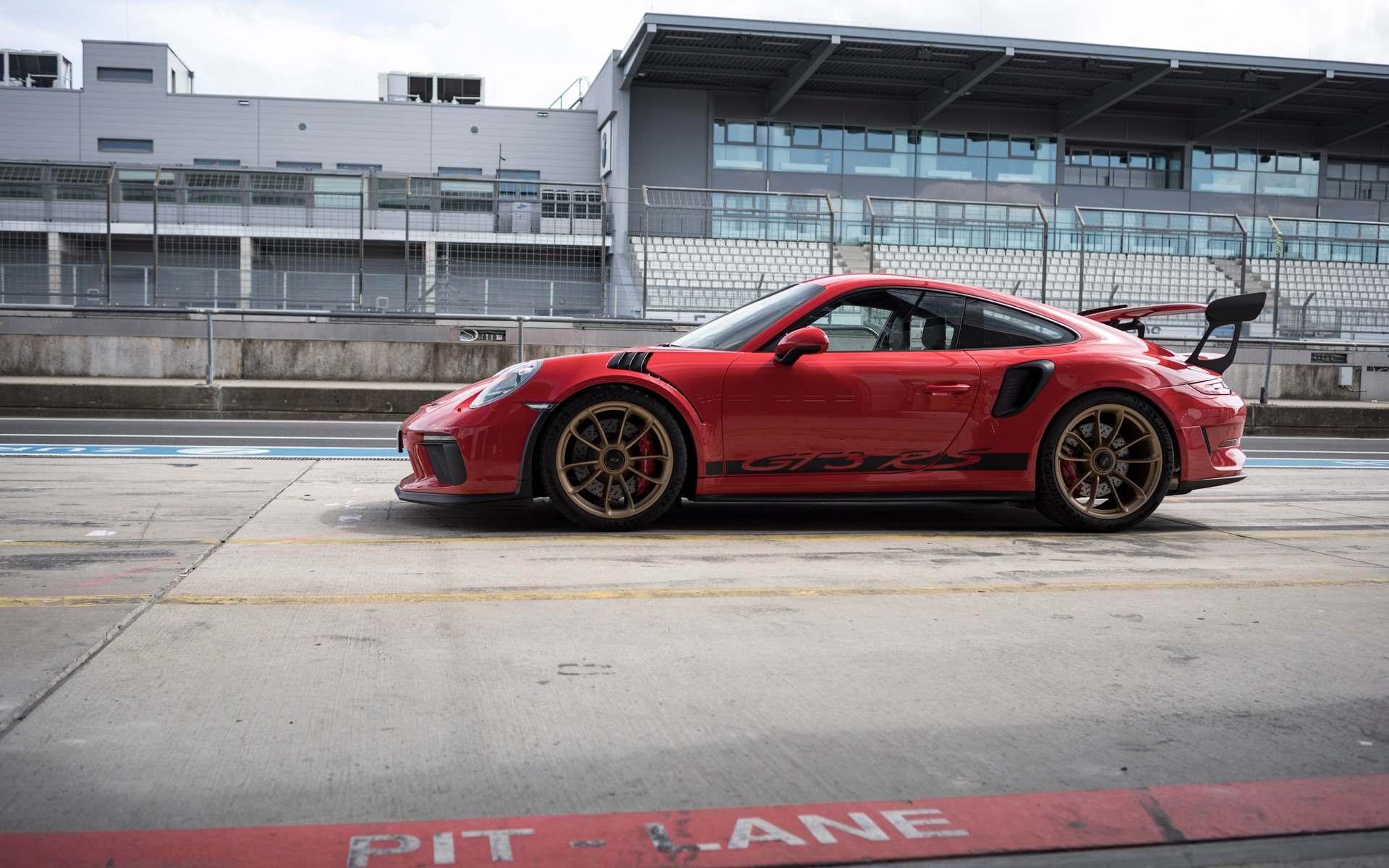 <p>2019 Porsche 911 GT3 RS - Shown here in Guards Red.</p>
