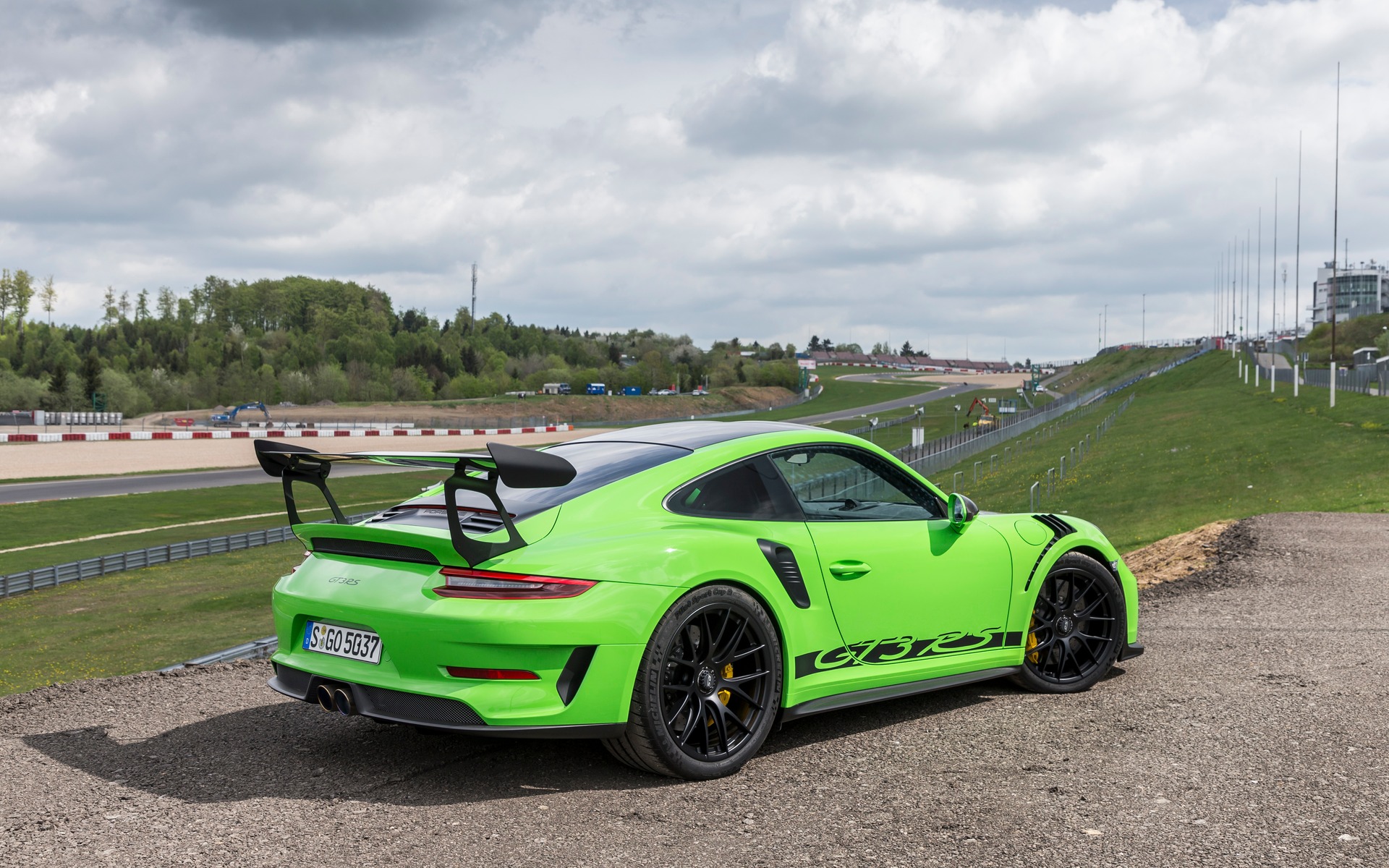 <p>Porsche 911 GT3 RS 2019 - La GT3 RS en couleur Vert l&eacute;zard.</p>