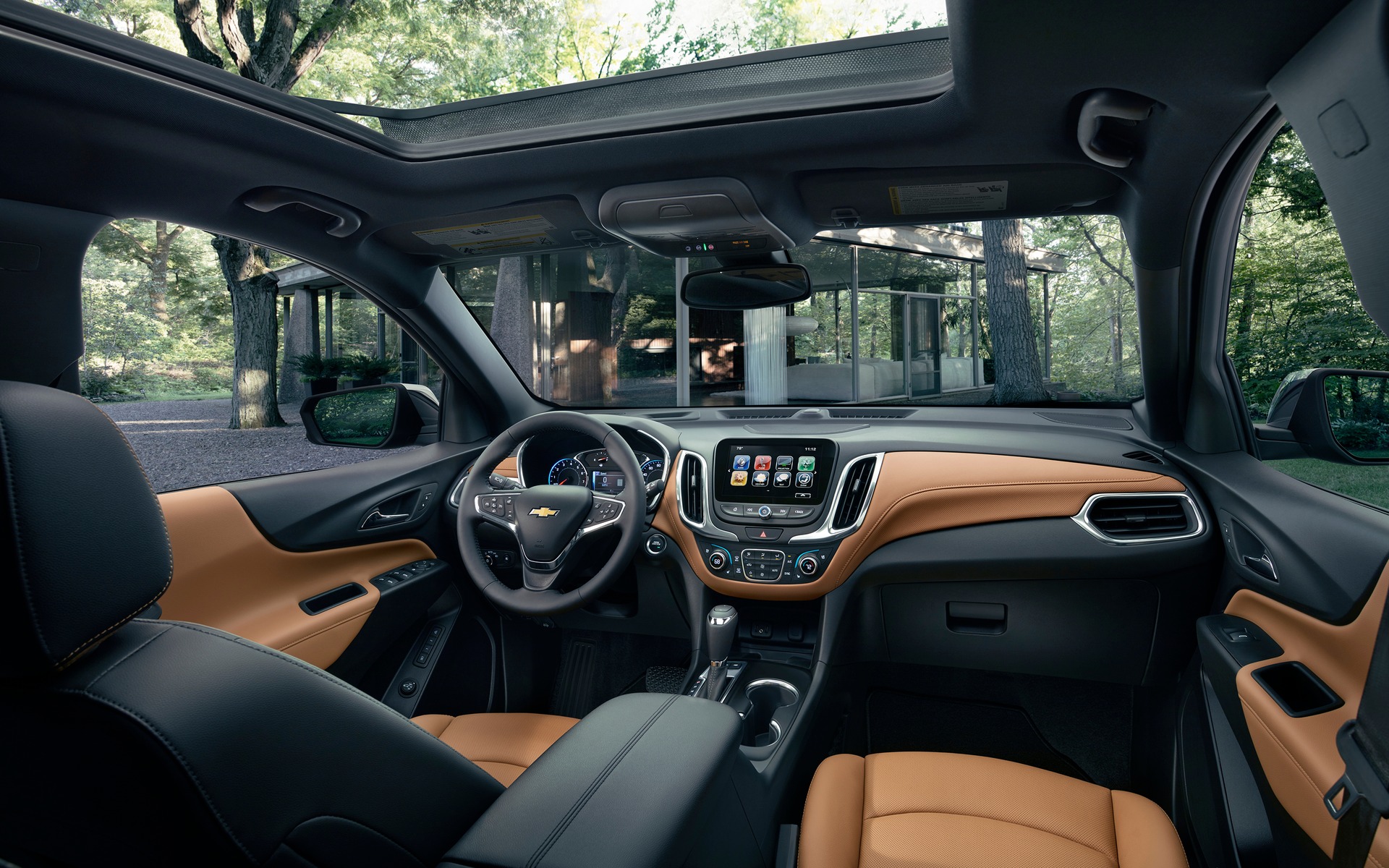 <p>Interior of the 2018 Chevrolet Equinox</p>