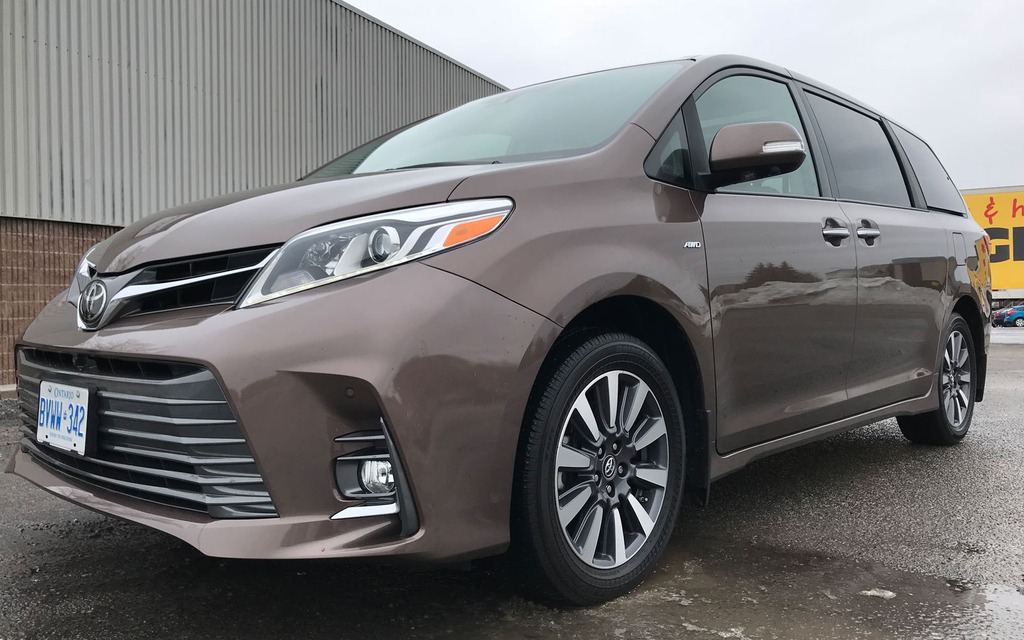 <p>2018 Toyota Sienna</p>