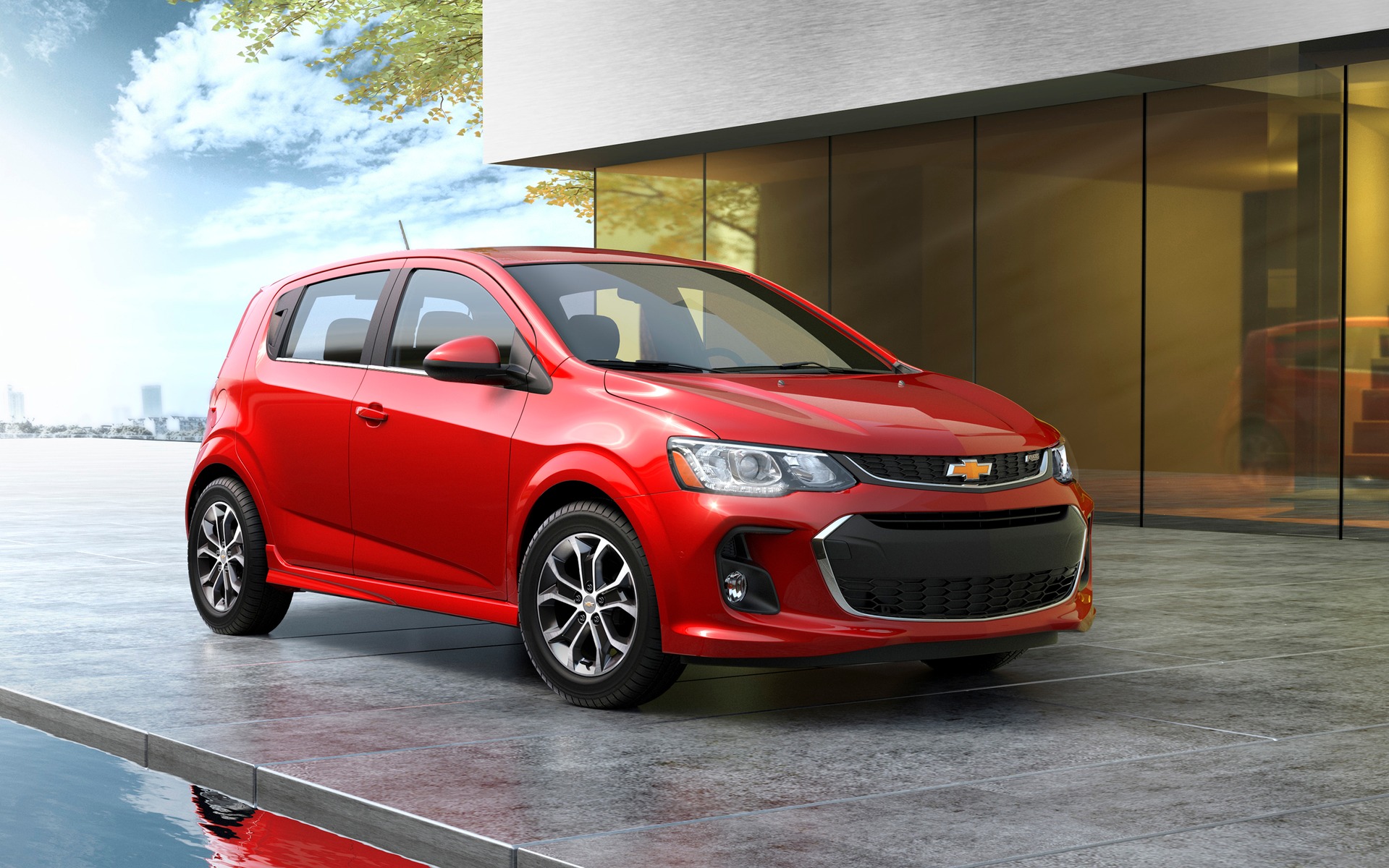 <p>2017 Chevrolet Sonic Hatchback</p>