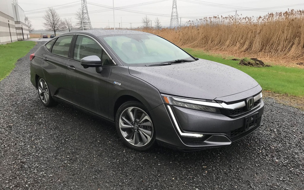 <p>2018 Honda Clarity PHEV</p>