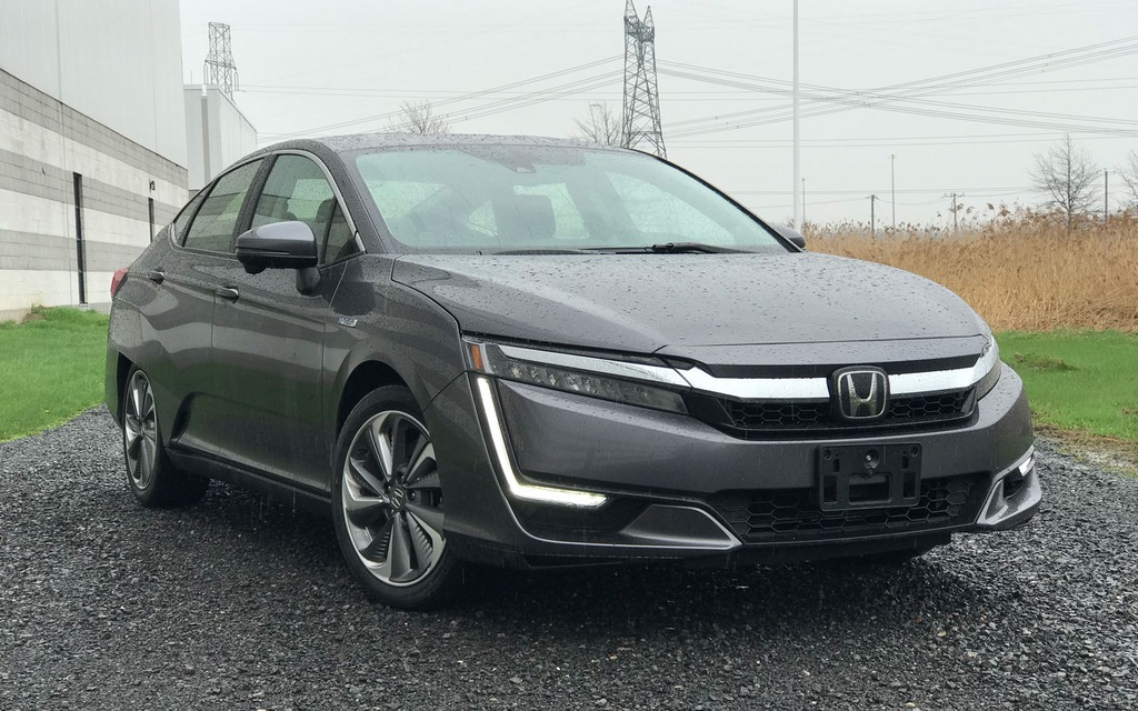 <p>2018 Honda Clarity PHEV</p>