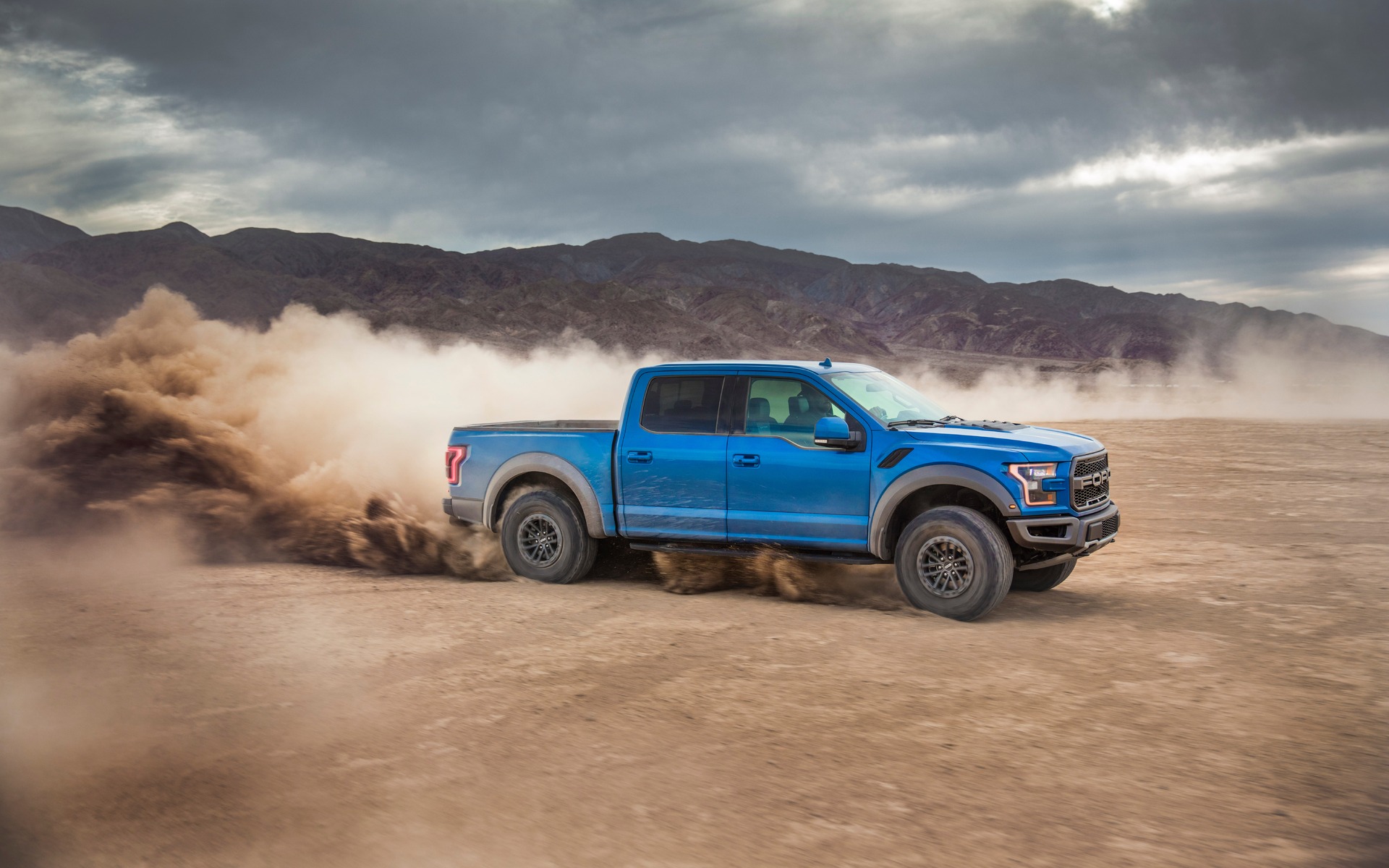 <p>2019 Ford F-150 Raptor will leave rivals in a trail of dust</p>