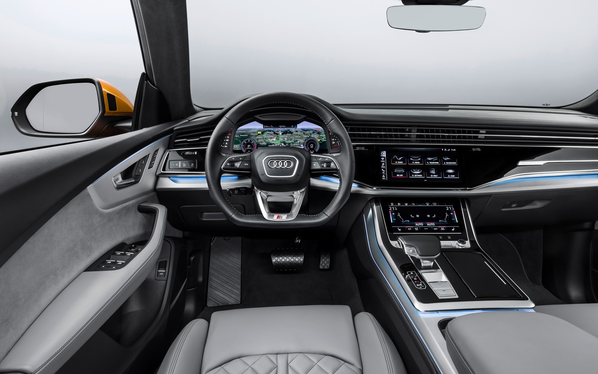 <p>Int&eacute;rieur de l'Audi Q8&nbsp;2019, si&egrave;ge du conducteur</p>
