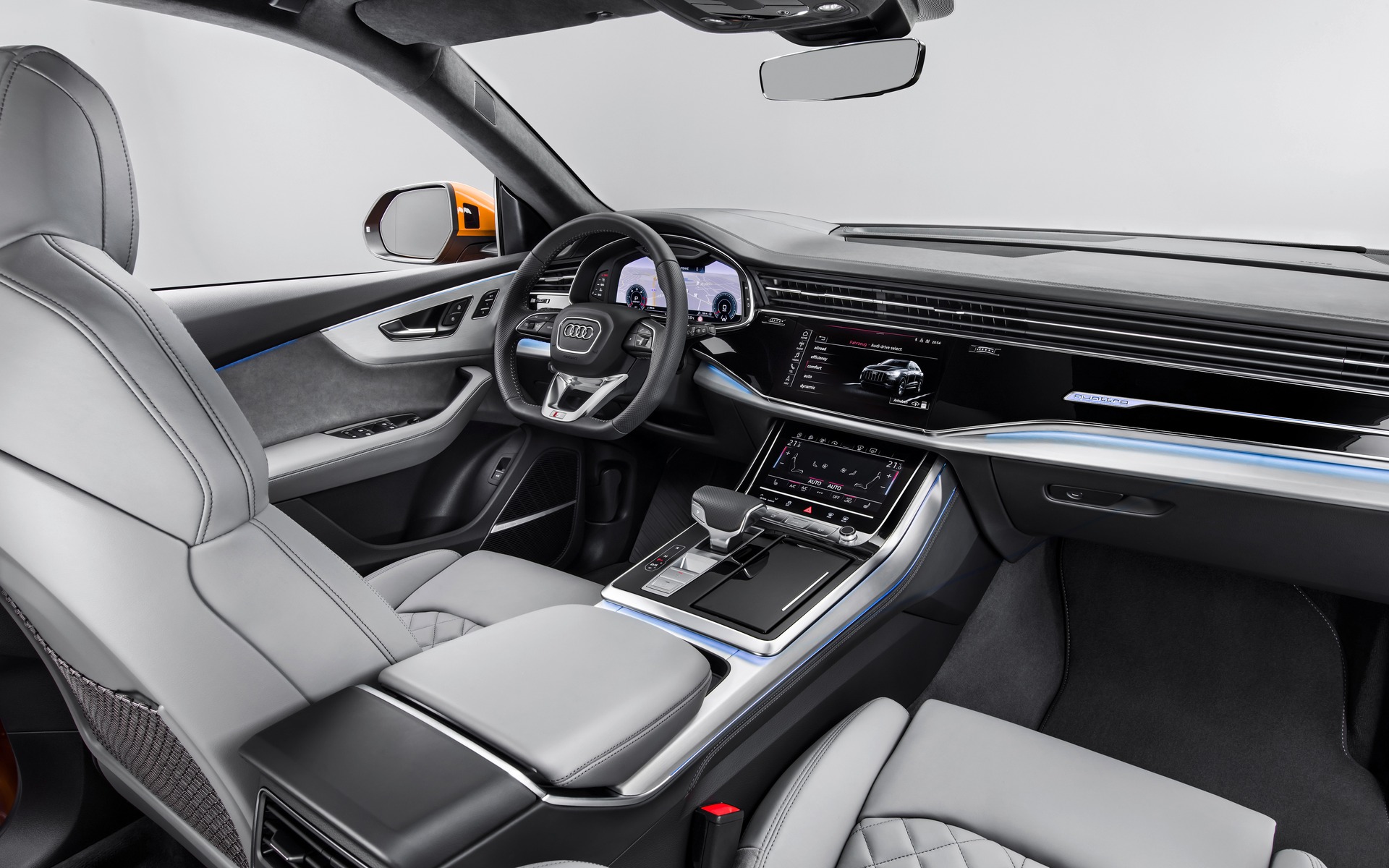 <p>Int&eacute;rieur de l'Audi Q8&nbsp;2019, si&egrave;ge du passager</p>