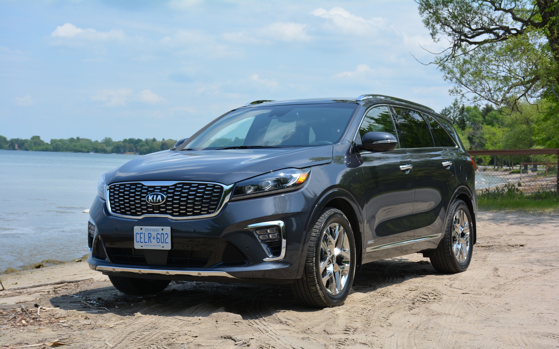 <p>2019 Kia Sorento</p>