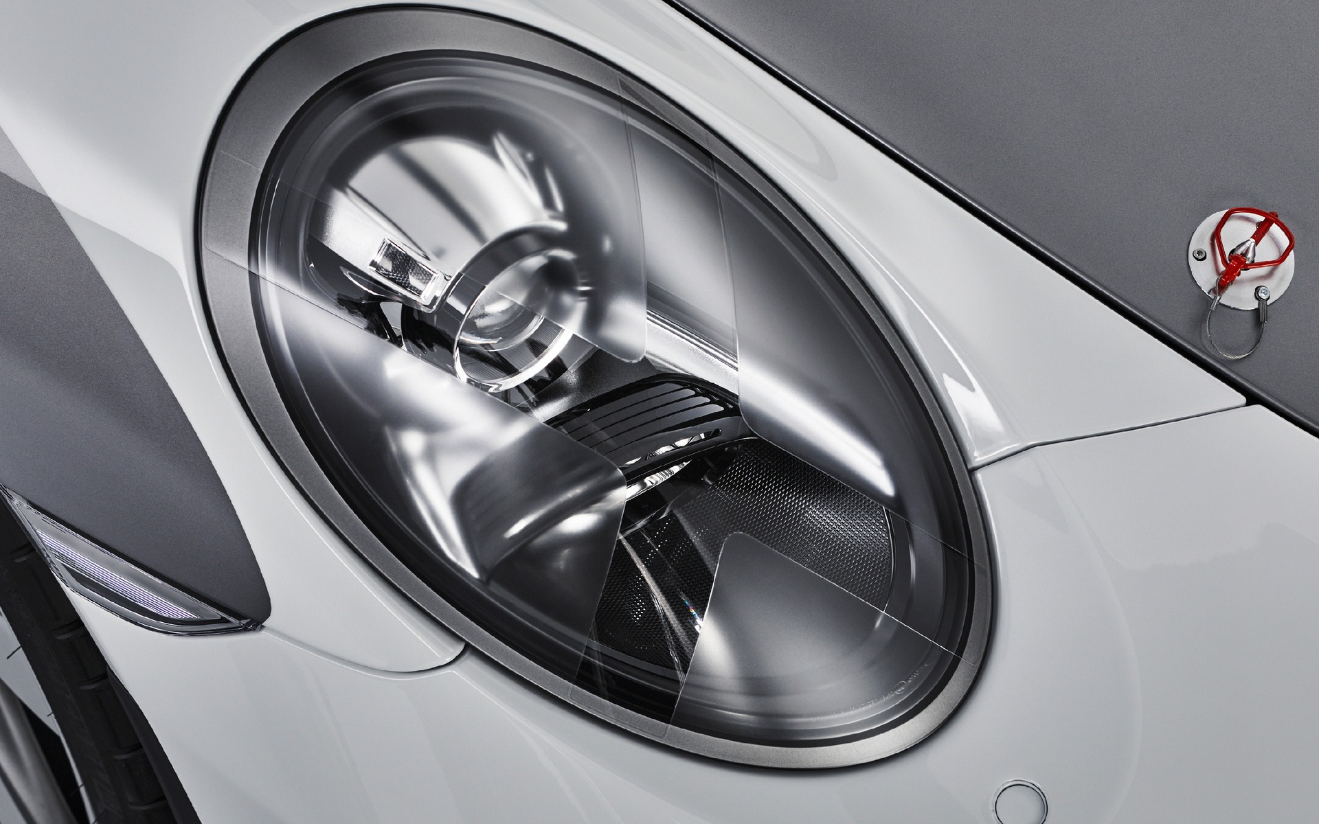 <p>Porsche 911 Speedster Concept headlights</p>