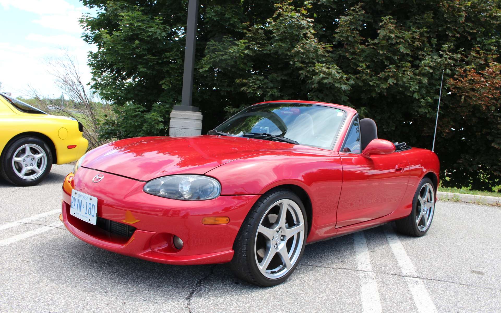 <p>2004 MAZDASPEED MX-5</p>