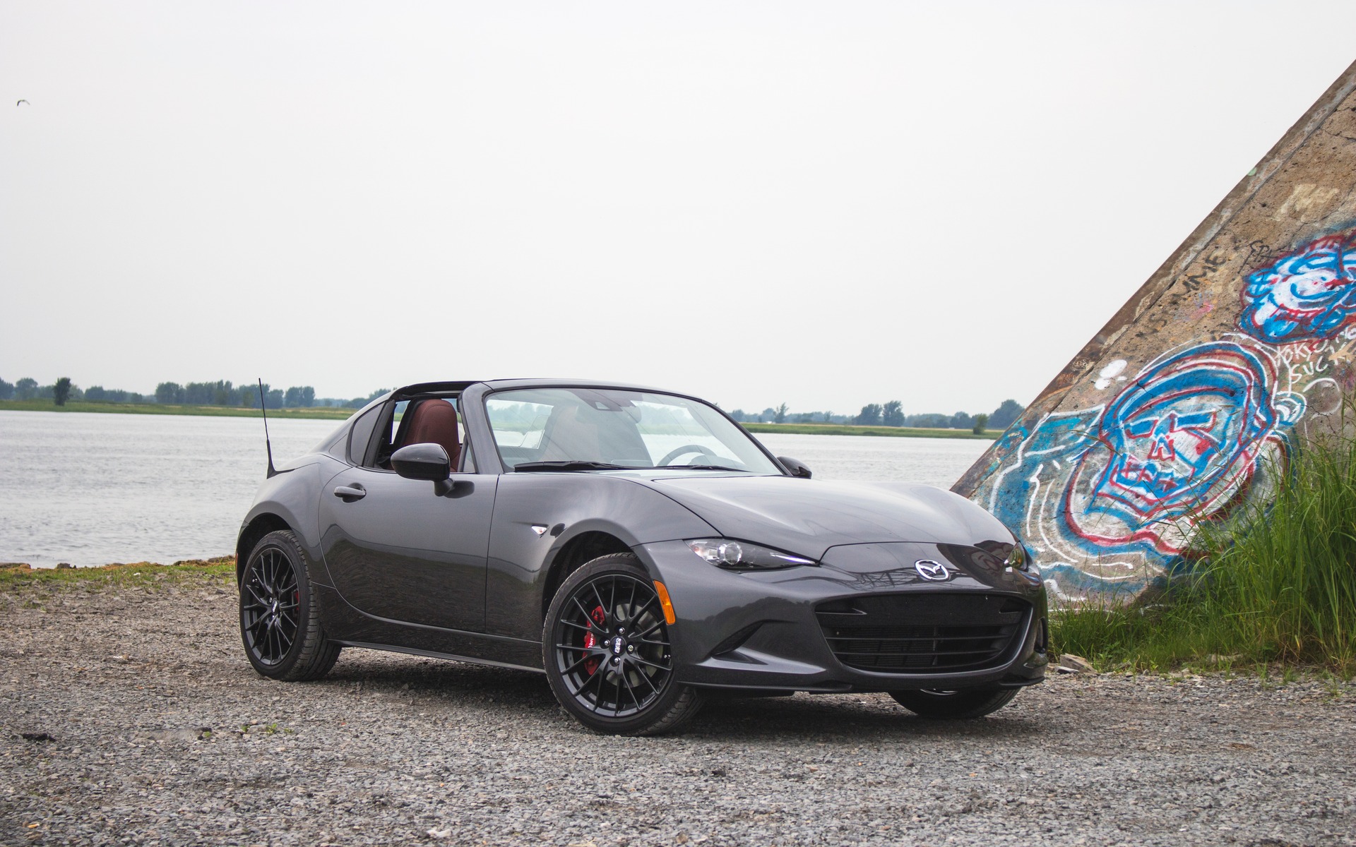 2018 Mazda Miata : Hardtop or soft-top?