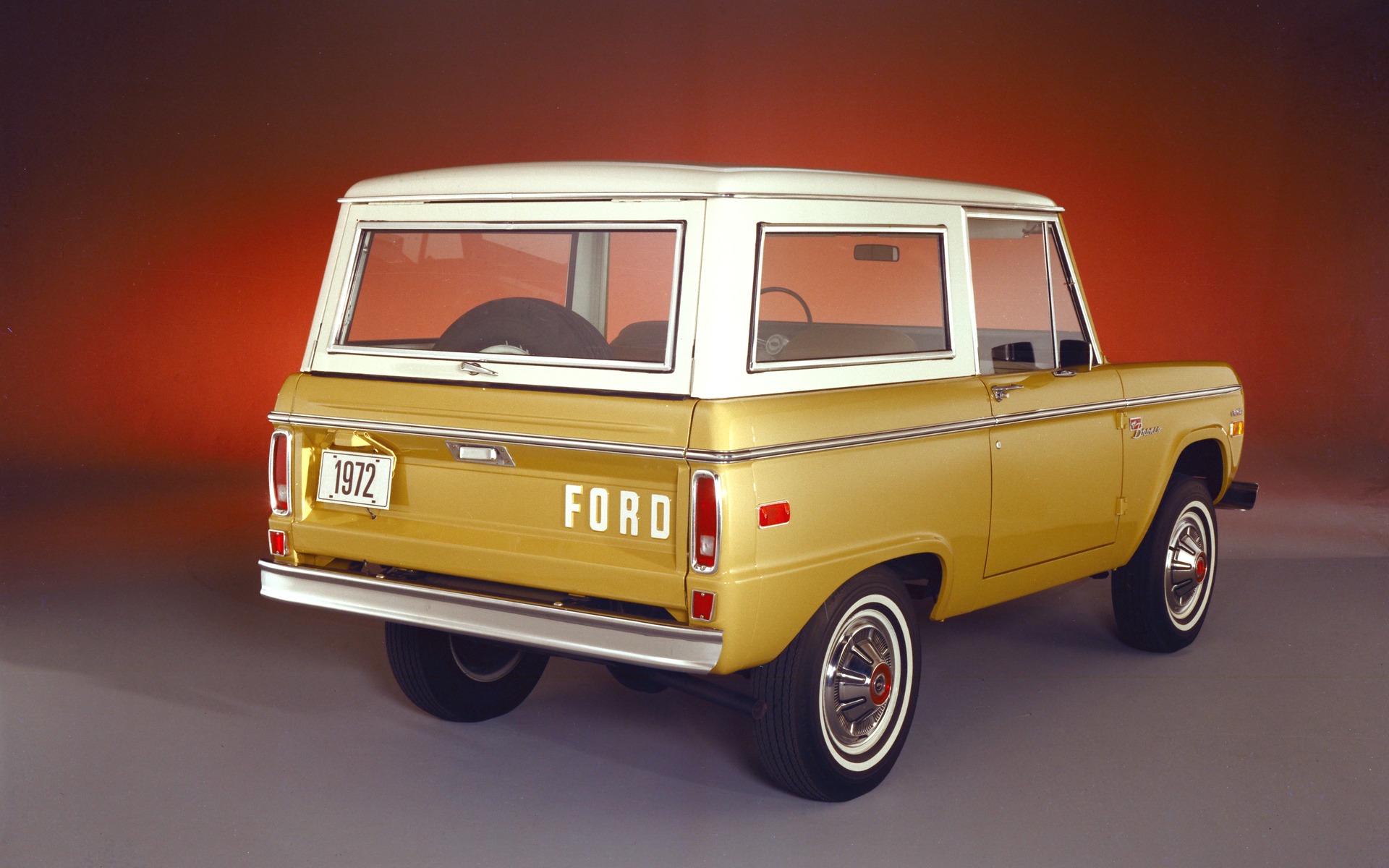 <p>1972 Ford Bronco</p>